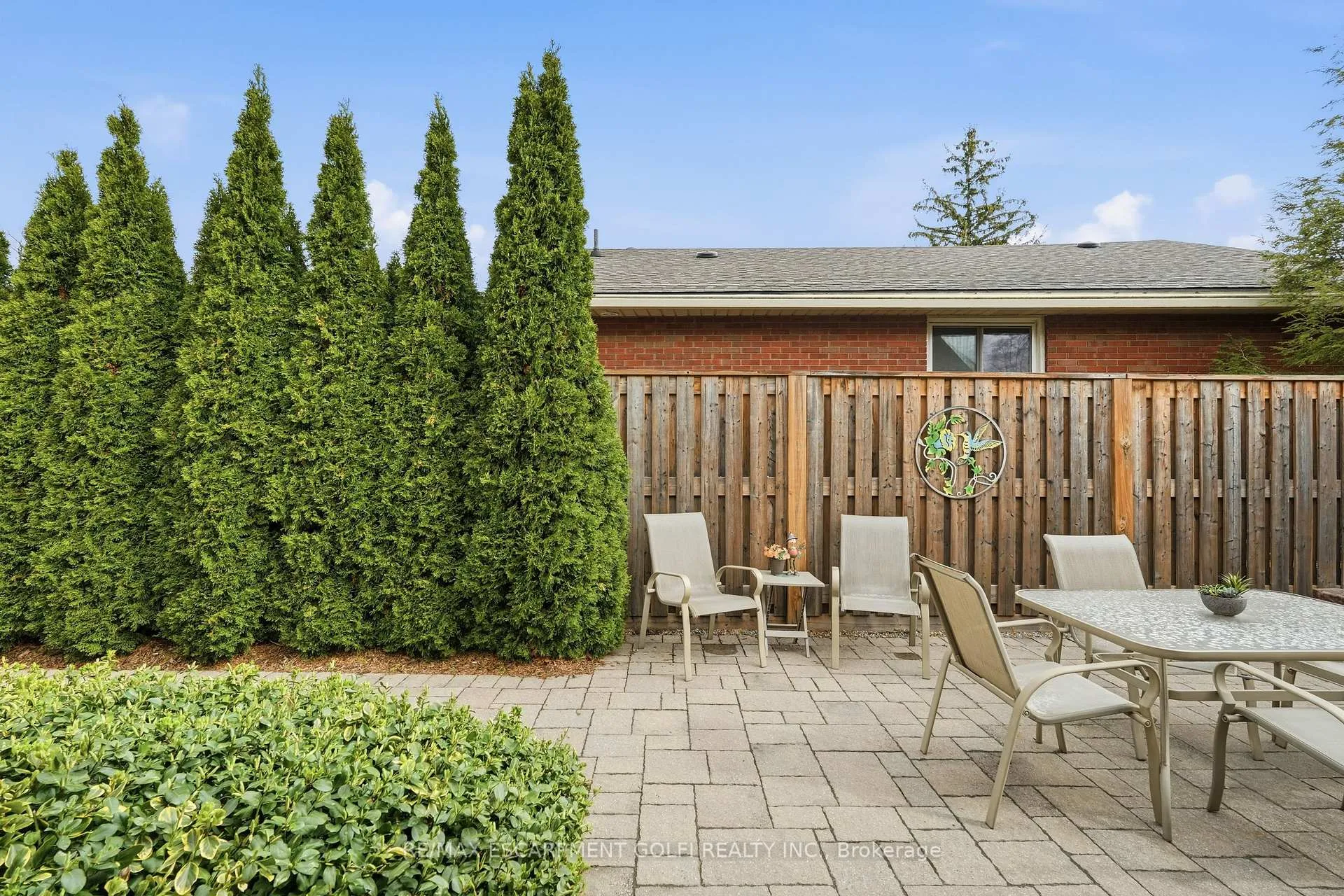 Photo 36 of 4 Tilbury Court, Hamilton, Huntington — HOMEH