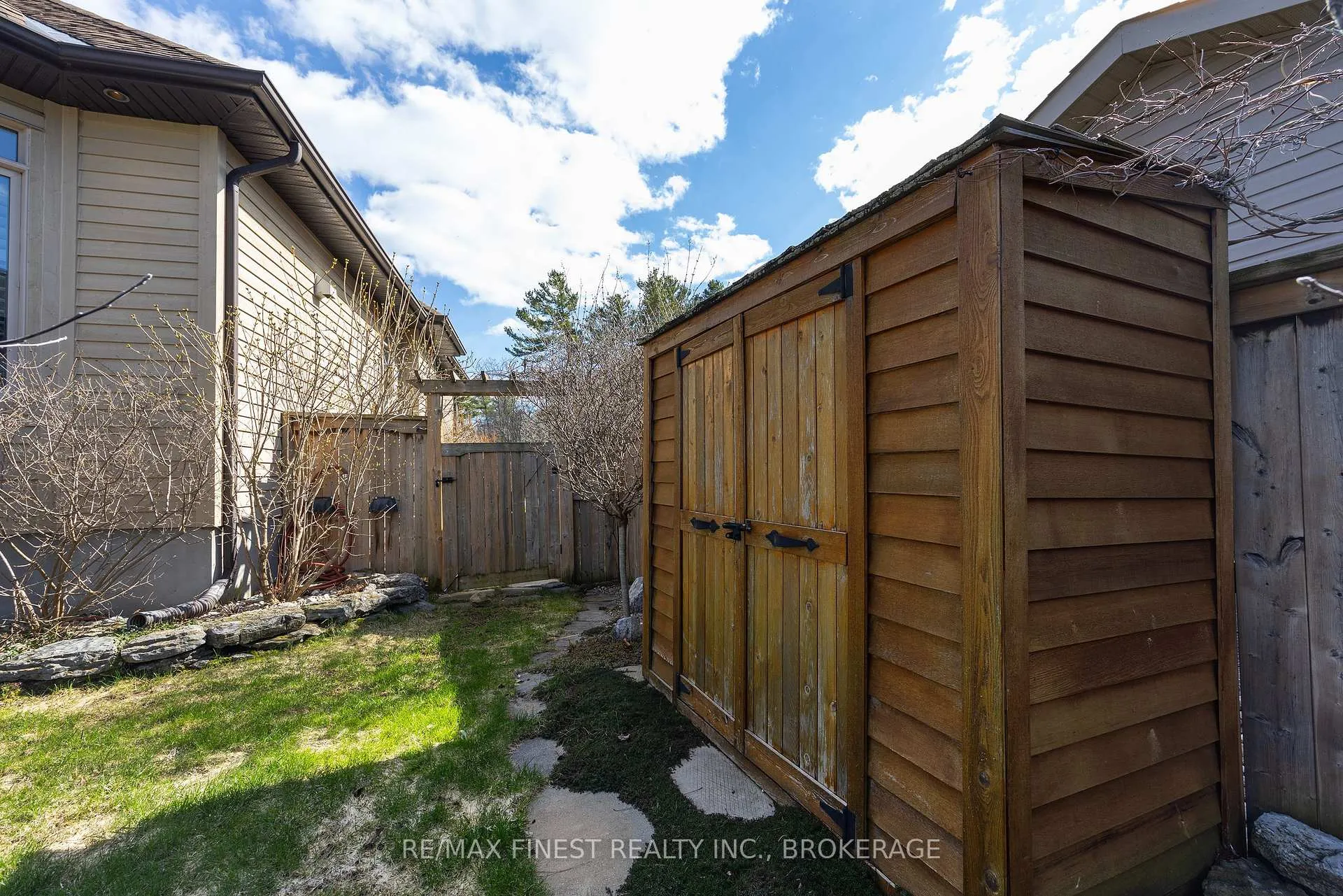 Photo 45 of 50 Bayshore Drive, Loyalist, Bath — HOMEH