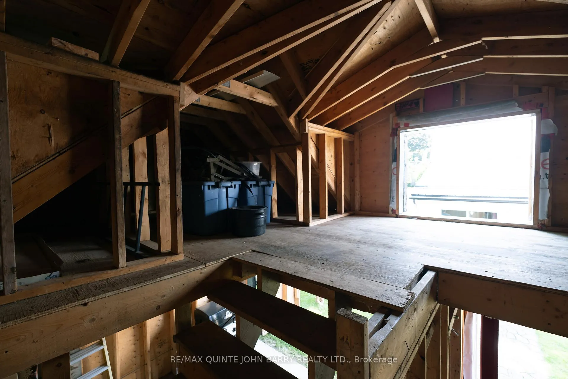 Photo 38 of 17 James Street, Quinte West, Trenton Ward — HOMEH