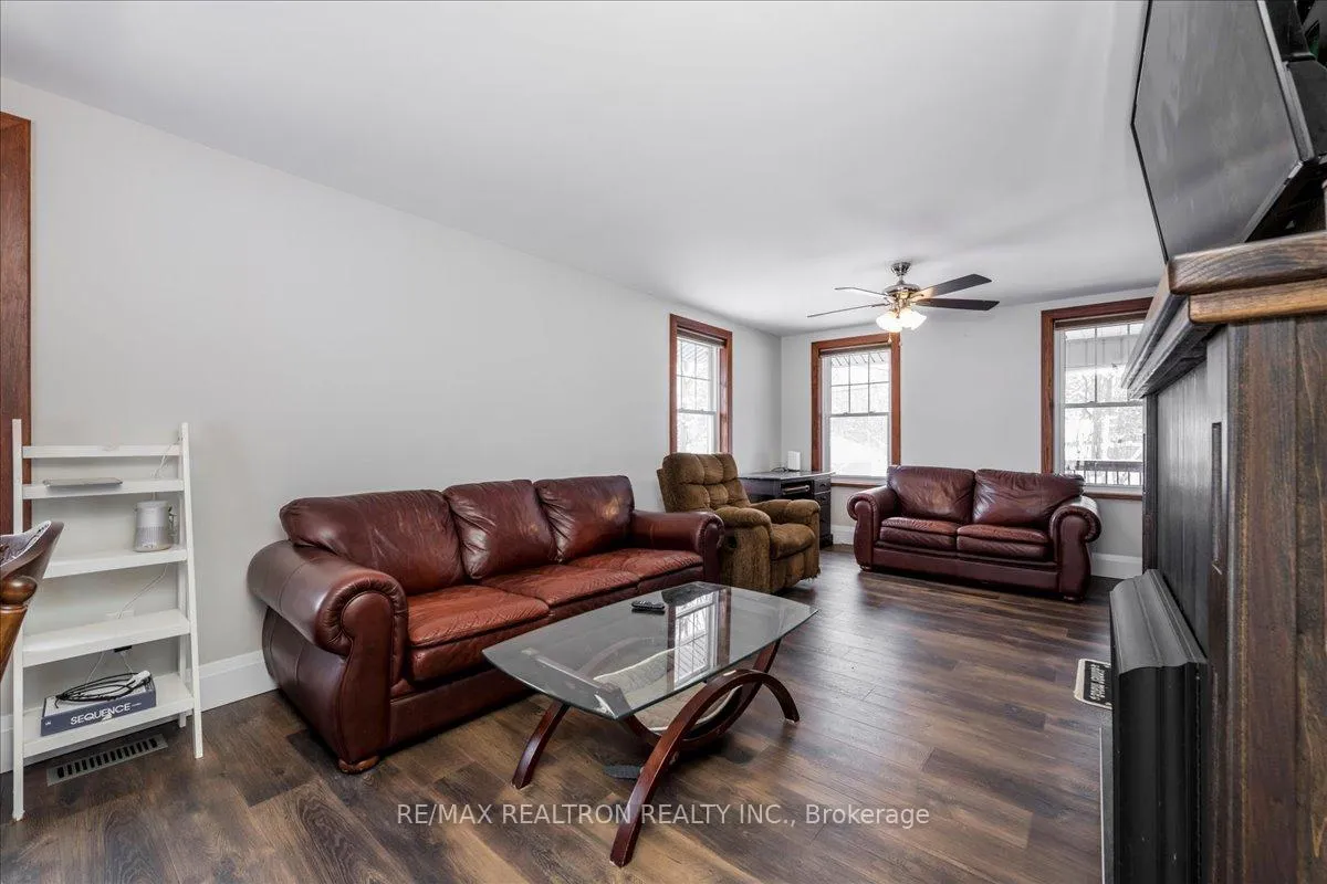 Photo 3 of 685 7 Line S, Oro-Medonte, Rural Oro-Medonte — HOMEH