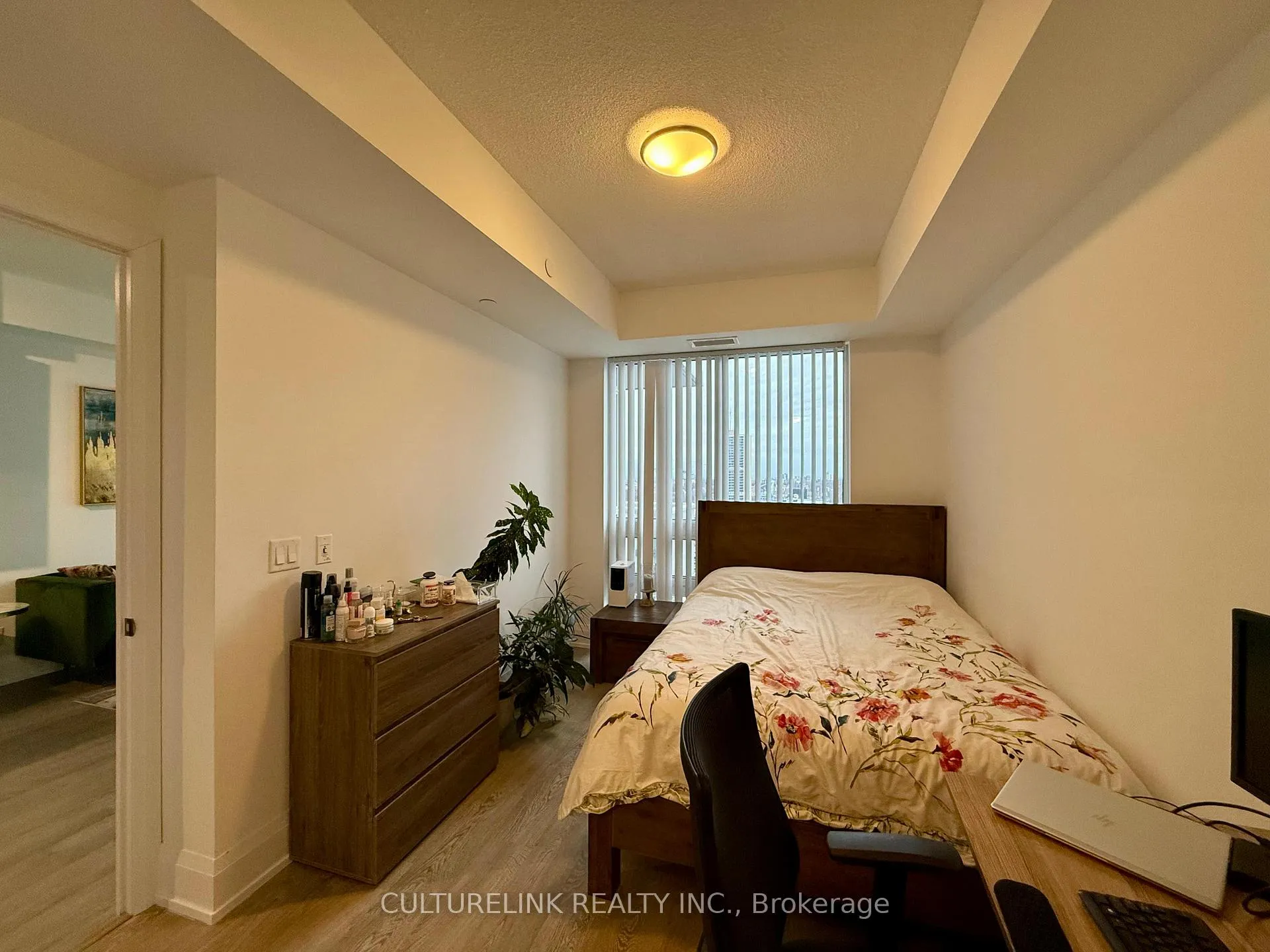 Photo 10 of Unit 1914, 101 Erskine Avenue, Toronto, Mount Pleasant West — HOMEH