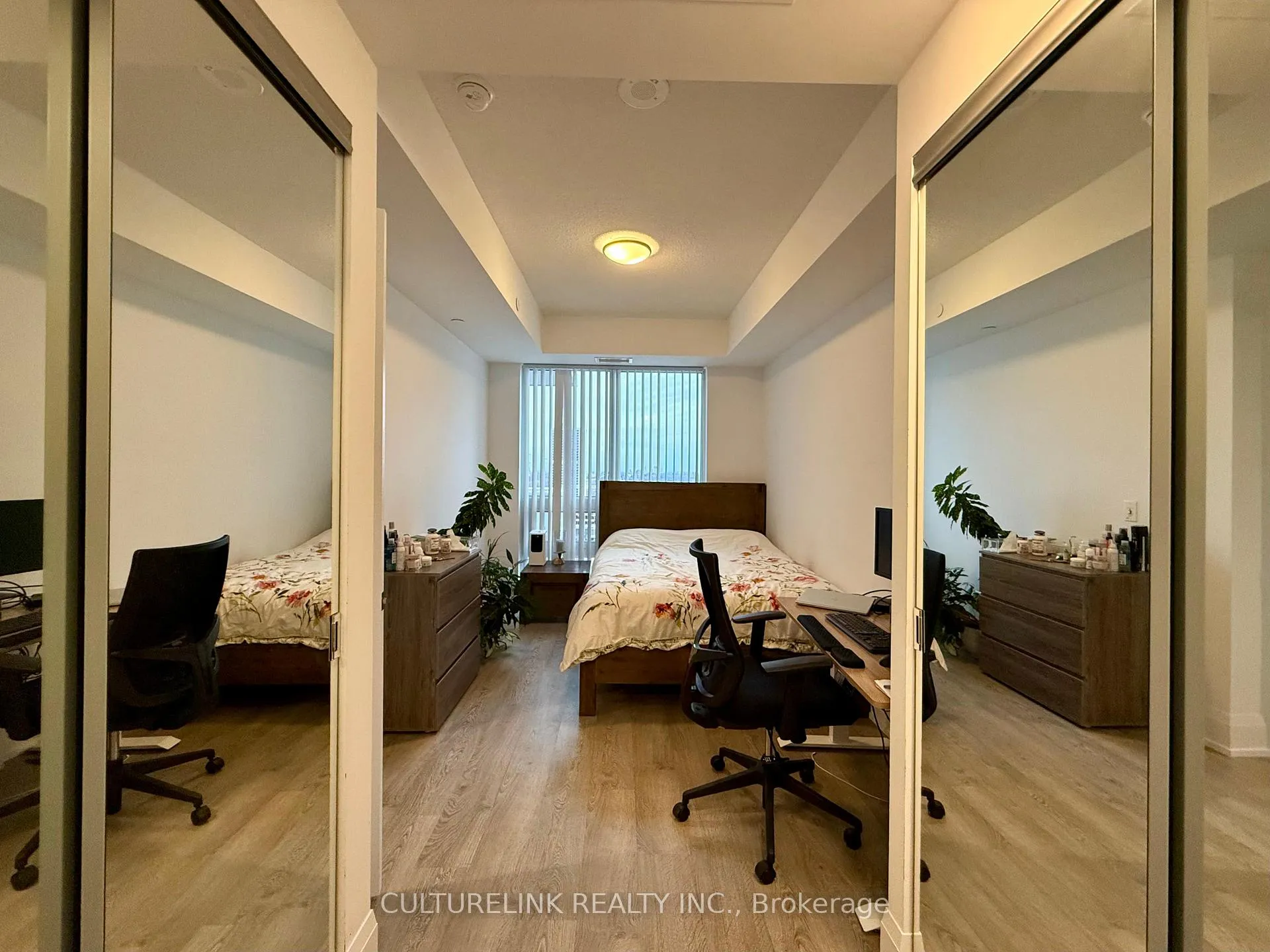 Photo 11 of Unit 1914, 101 Erskine Avenue, Toronto, Mount Pleasant West — HOMEH