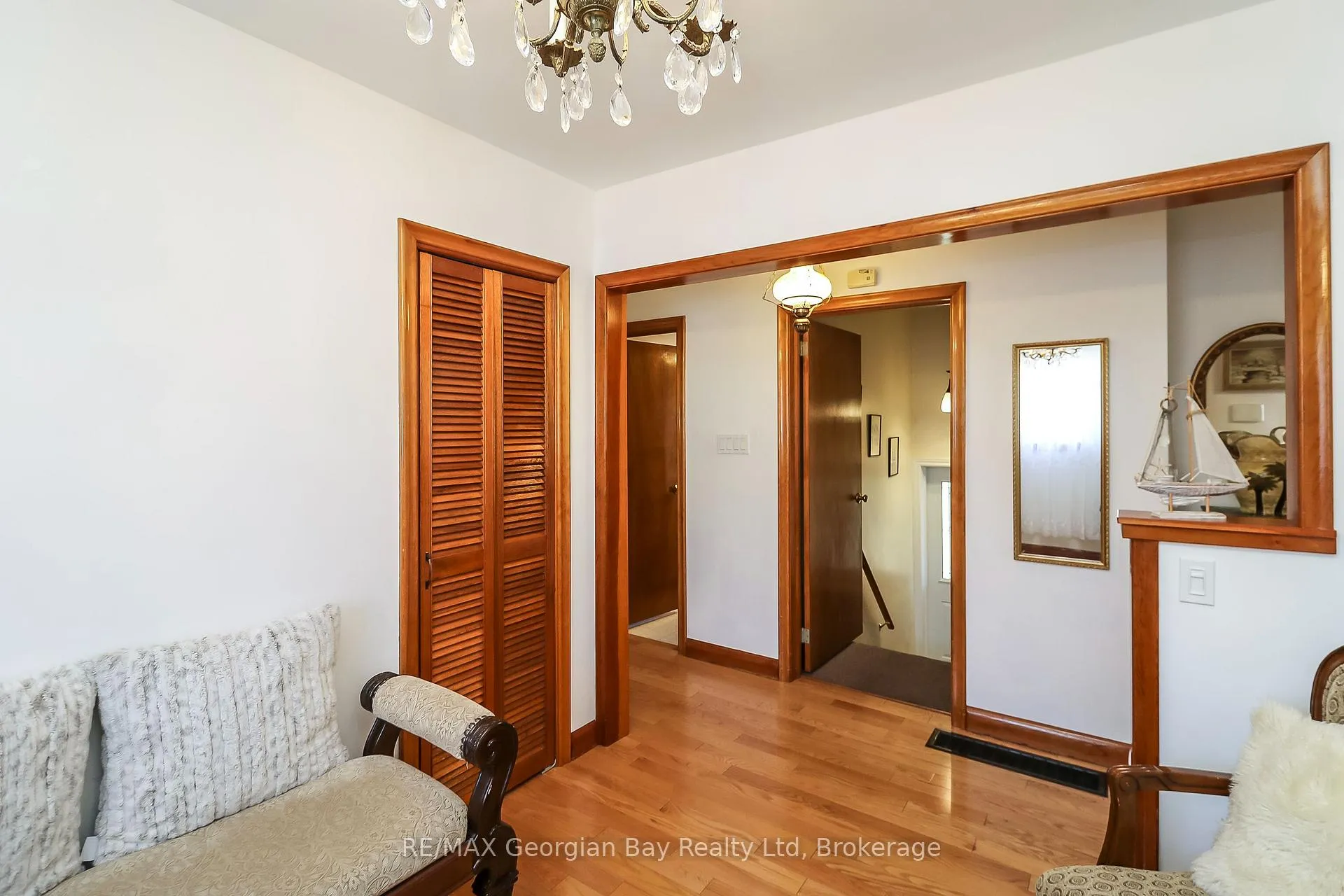 Photo 11 of 287 John Street, Midland — HOMEH