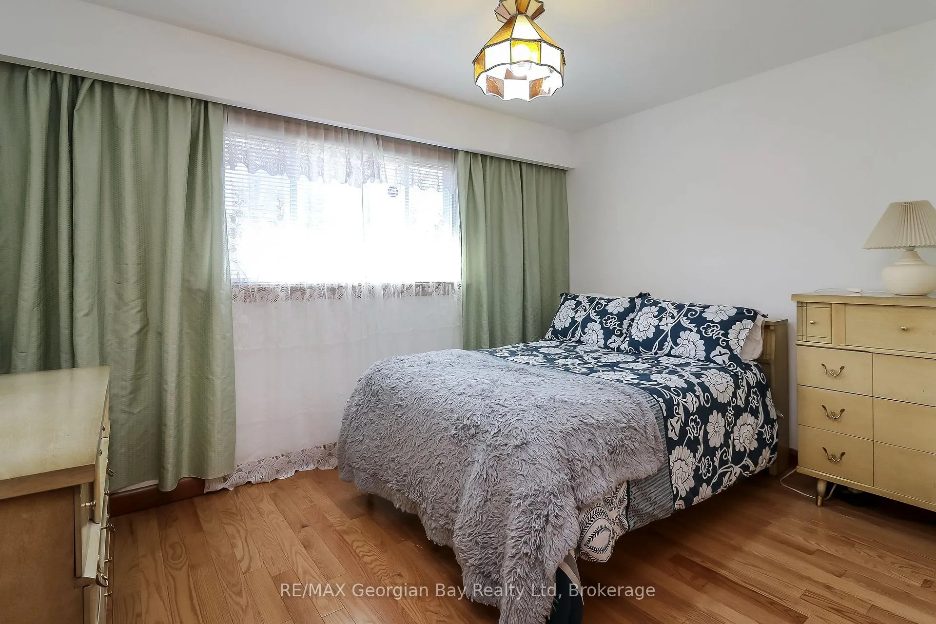 Photo 14 of 287 John Street, Midland — HOMEH