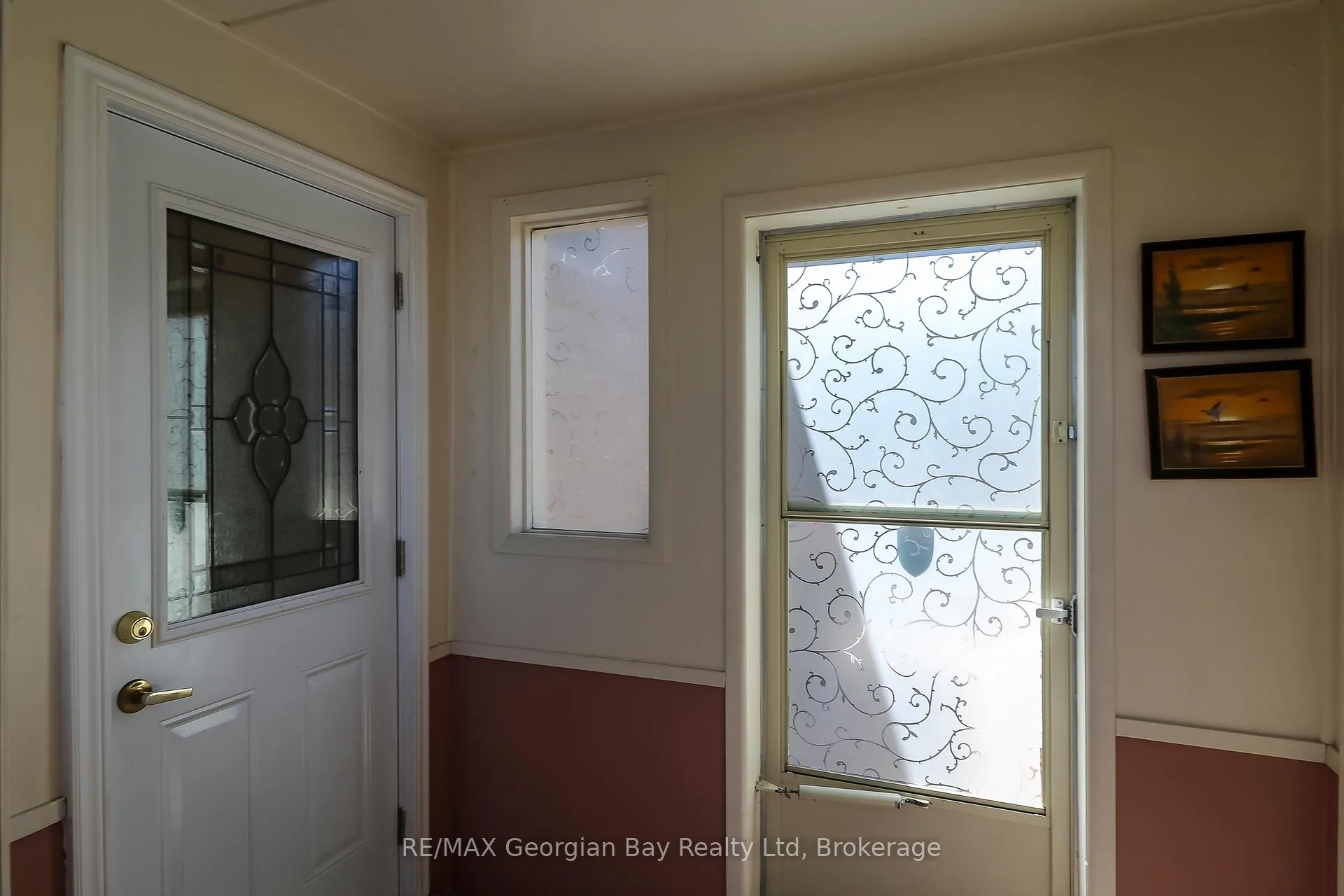 Photo 17 of 287 John Street, Midland — HOMEH