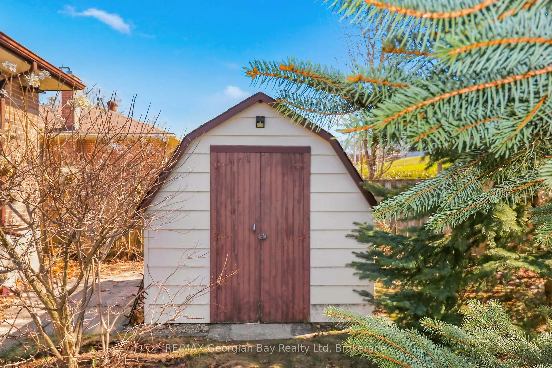 Photo 31 of 287 John Street, Midland — HOMEH
