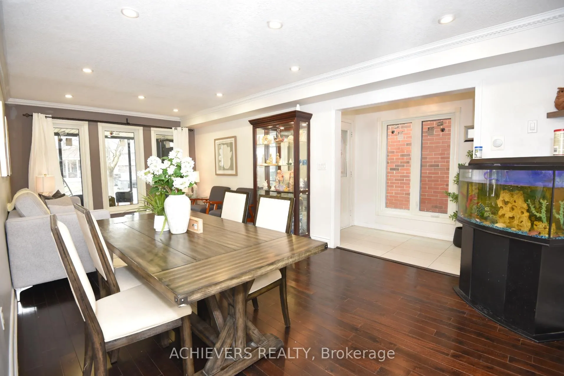 Photo 12 of 77 Thorpe Crescent, Brampton, Fletcher's Meadow — HOMEH