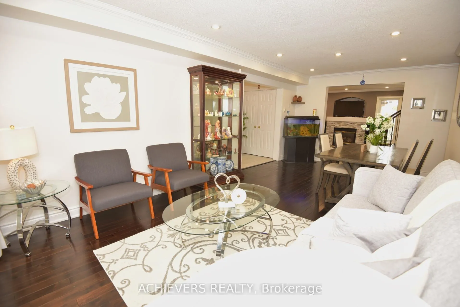 Photo 15 of 77 Thorpe Crescent, Brampton, Fletcher's Meadow — HOMEH