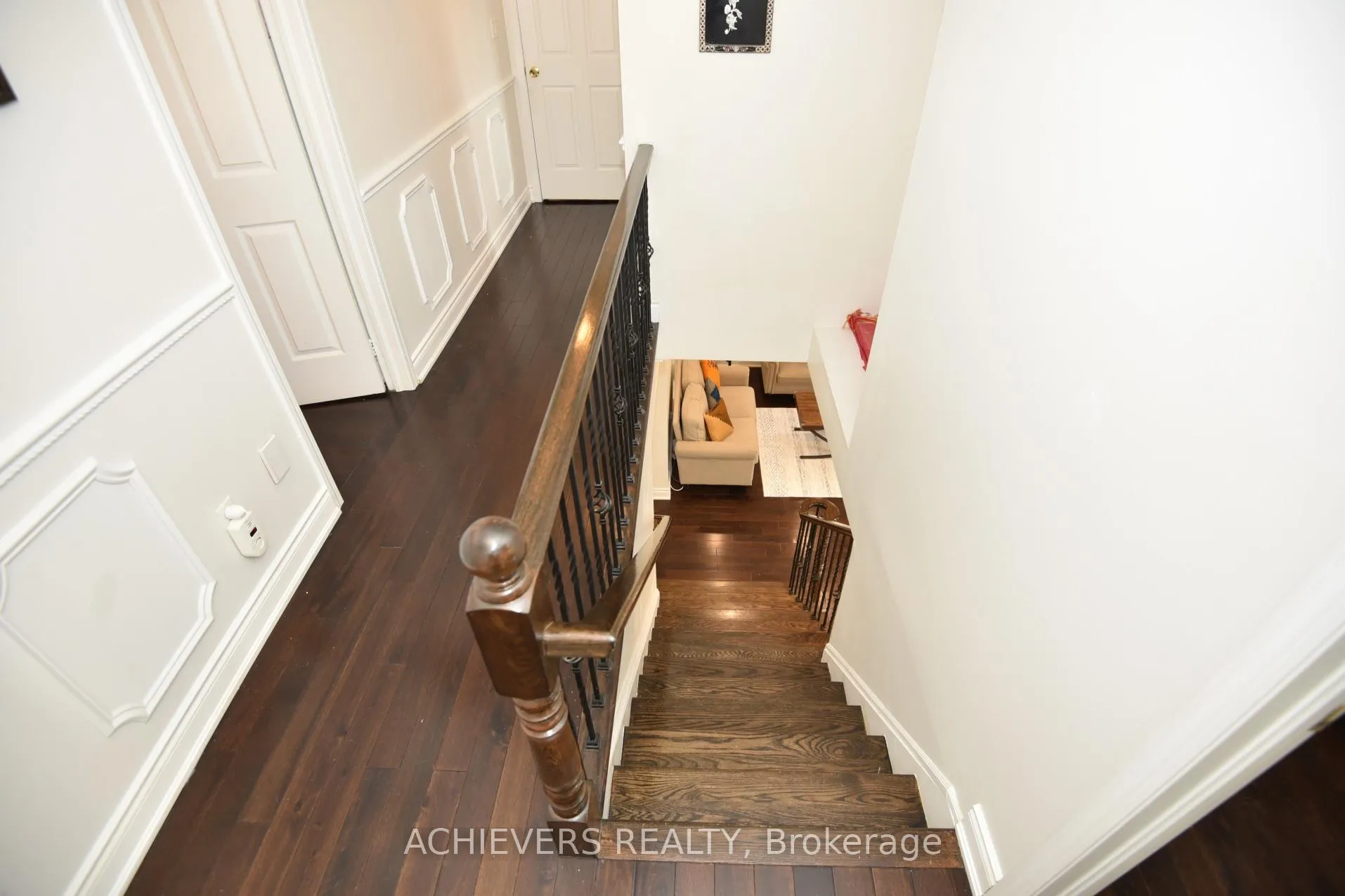 Photo 25 of 77 Thorpe Crescent, Brampton, Fletcher's Meadow — HOMEH