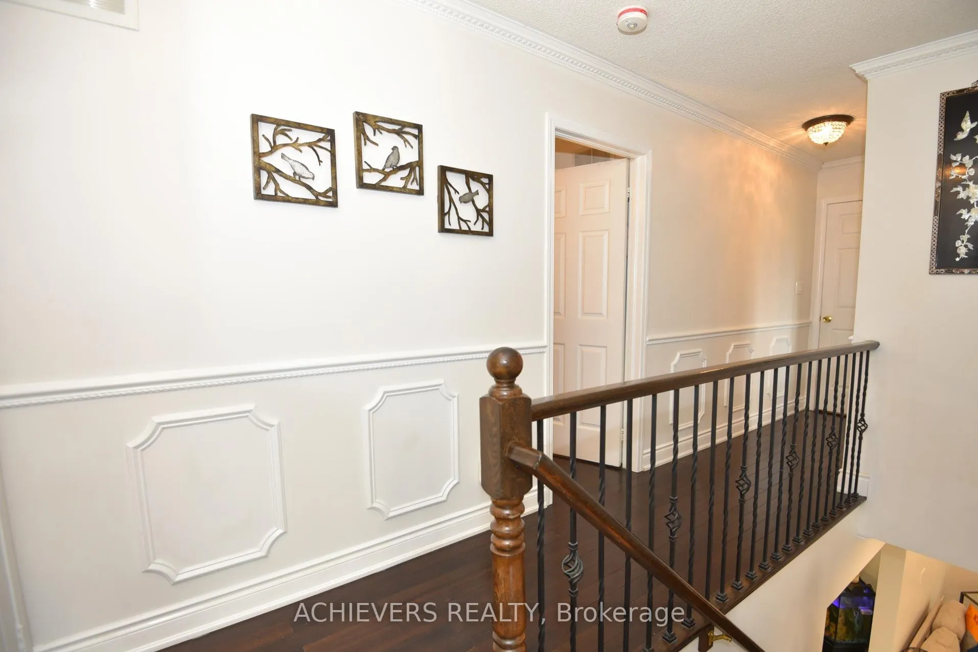 Photo 26 of 77 Thorpe Crescent, Brampton, Fletcher's Meadow — HOMEH