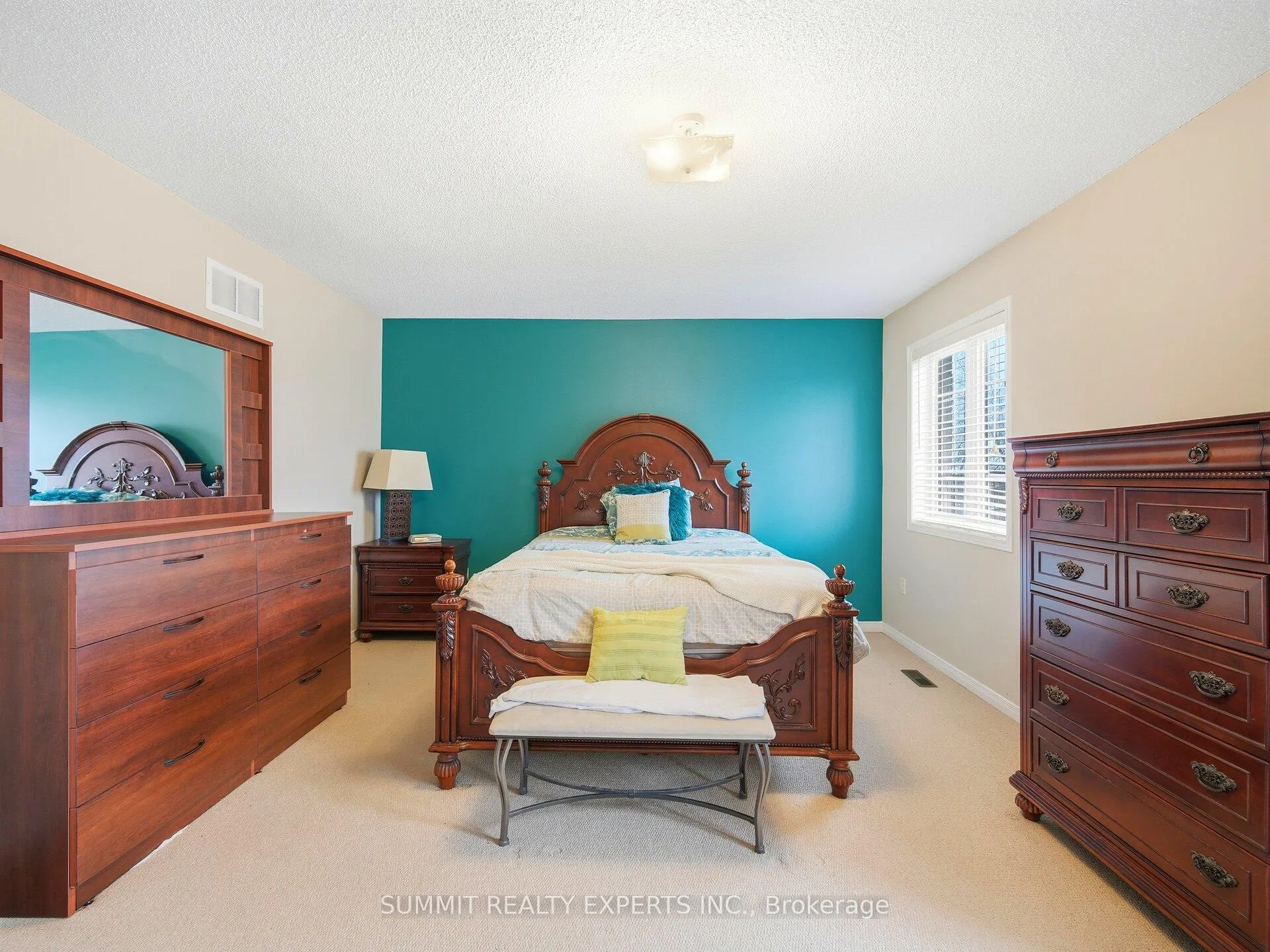 Photo 21 of 22 Baylawn Circle, Brampton, Bram East — HOMEH