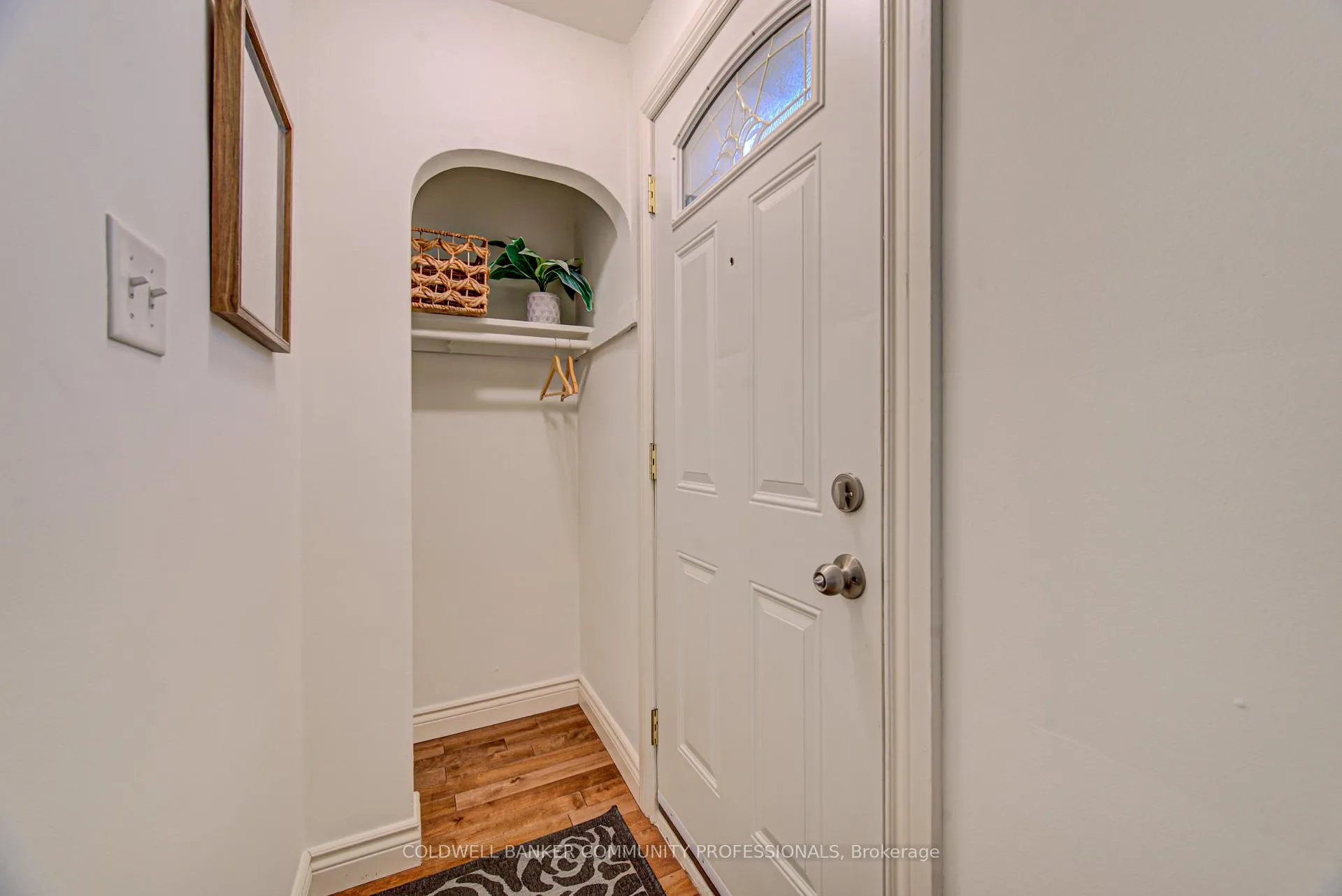 Photo 3 of 166 Bond Street N, Hamilton, Westdale — HOMEH
