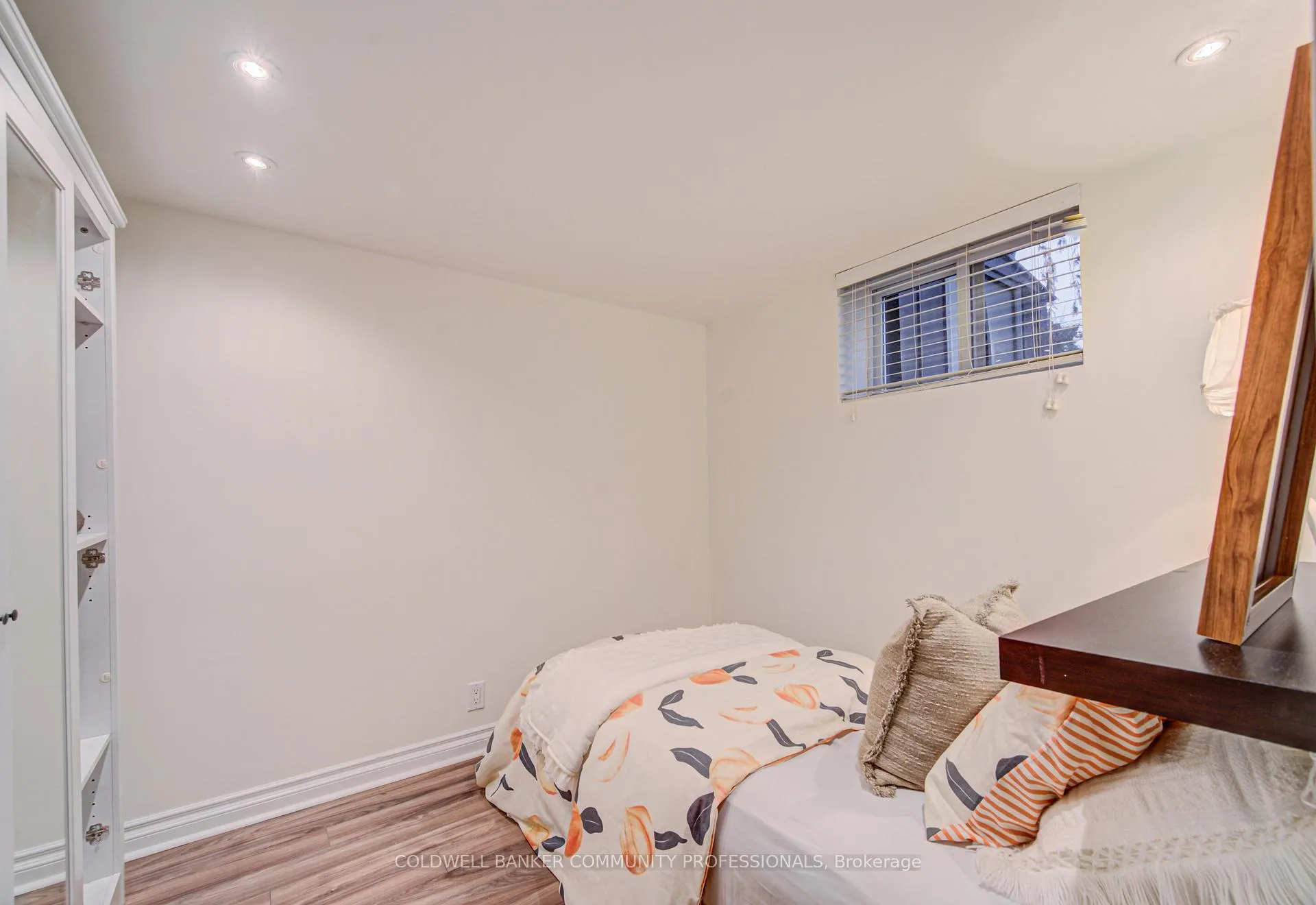 Photo 22 of 166 Bond Street N, Hamilton, Westdale — HOMEH