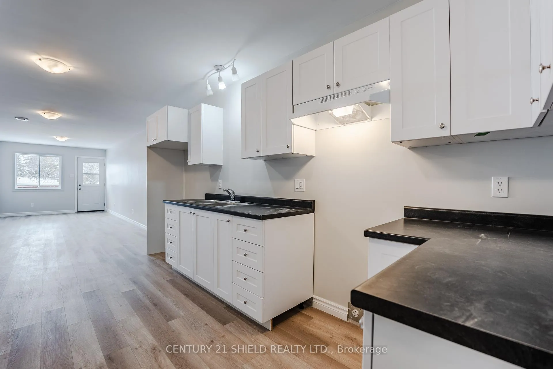 Photo 8 of 7 William Street, North Stormont, Finch — HOMEH
