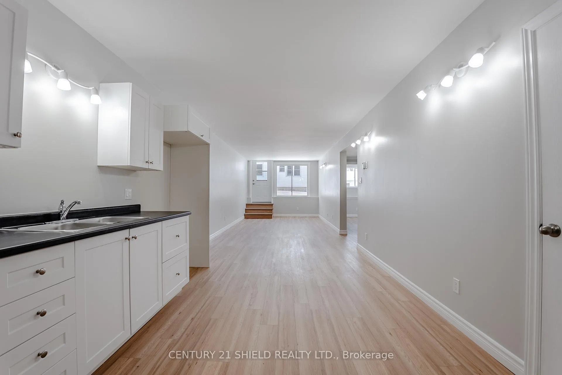 Photo 30 of 7 William Street, North Stormont, Finch — HOMEH
