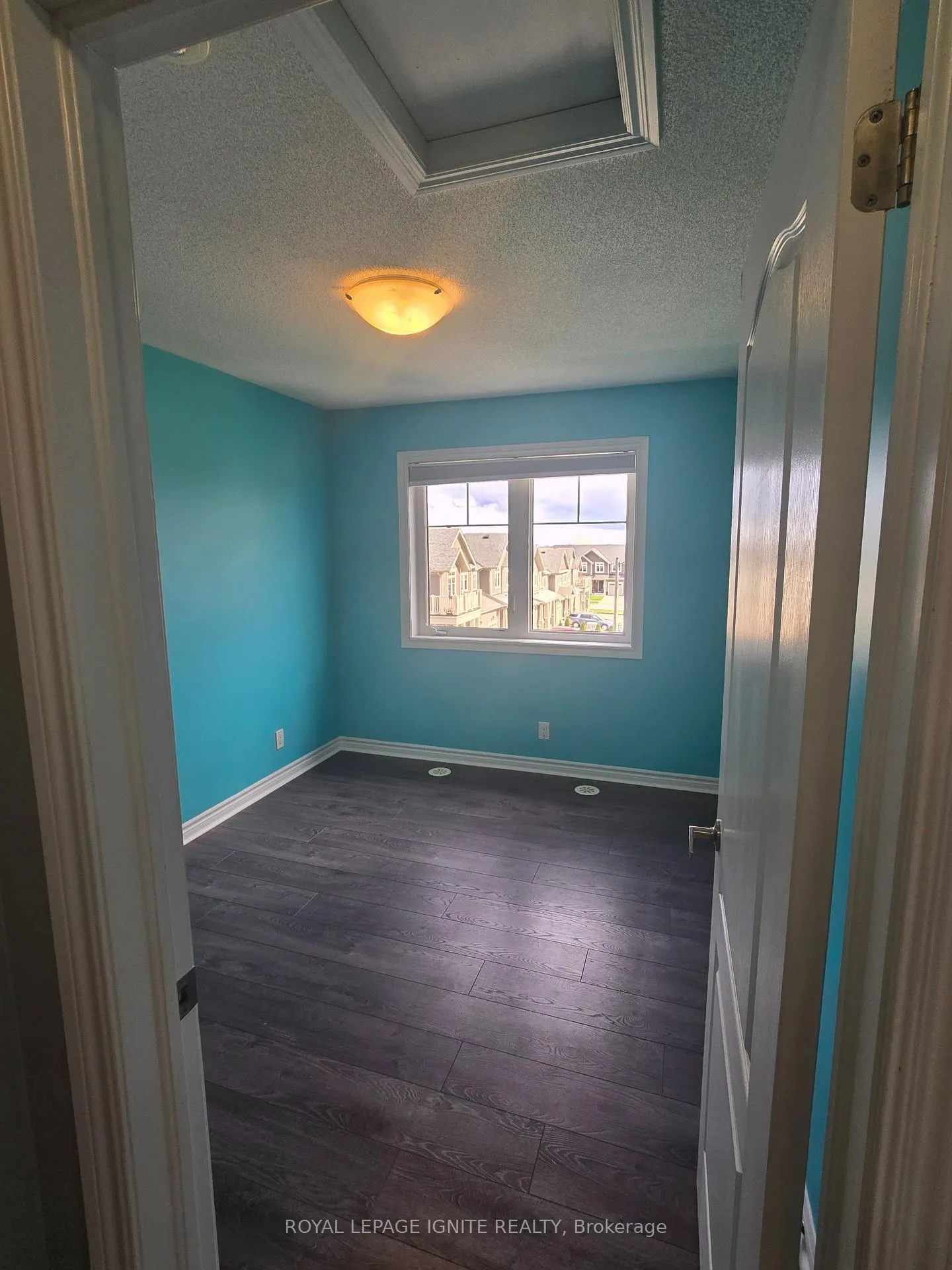 Photo 5 of 51 Great Gabe Crescent, Oshawa, Windfields — HOMEH