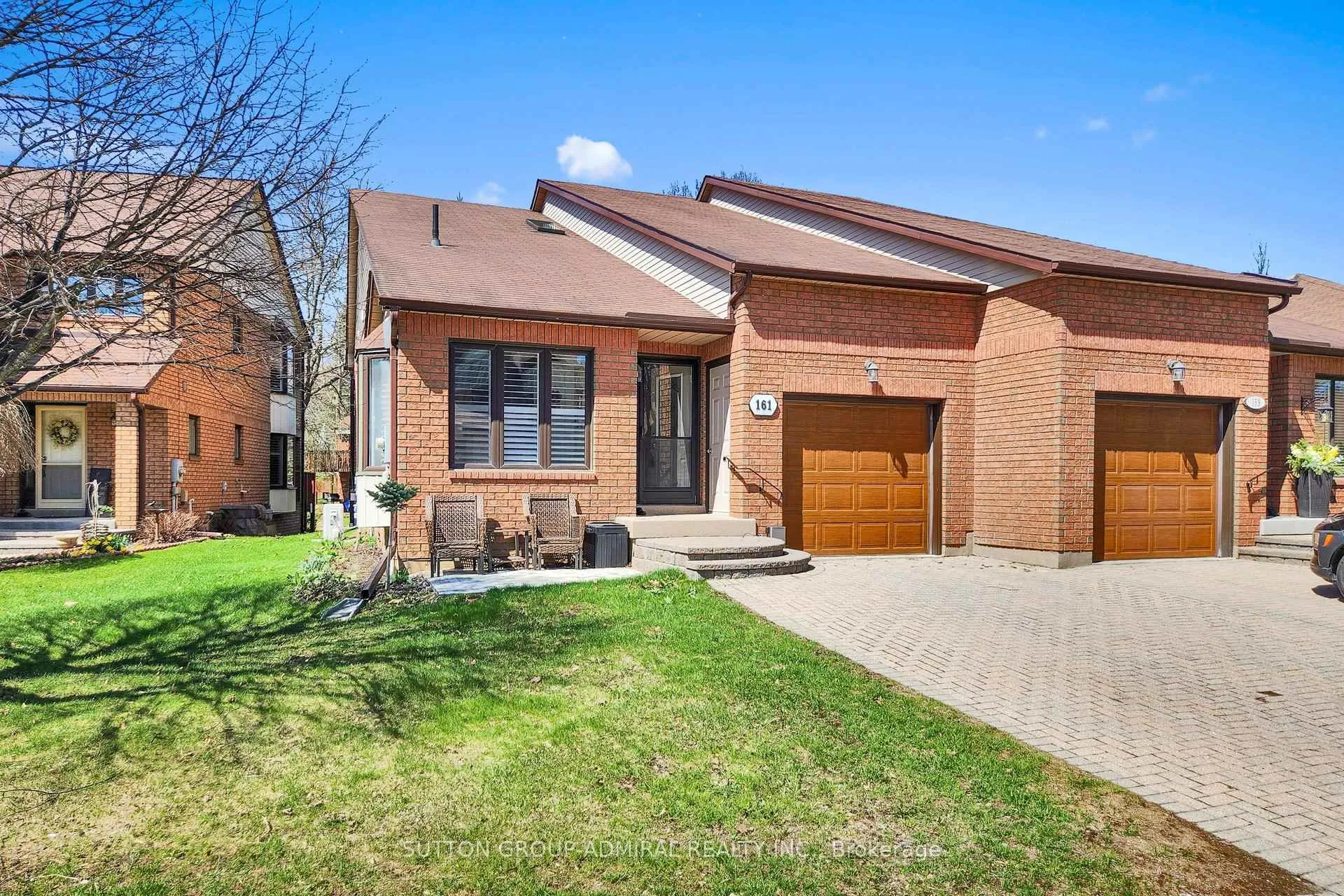 Front of 161 Green Briar Road