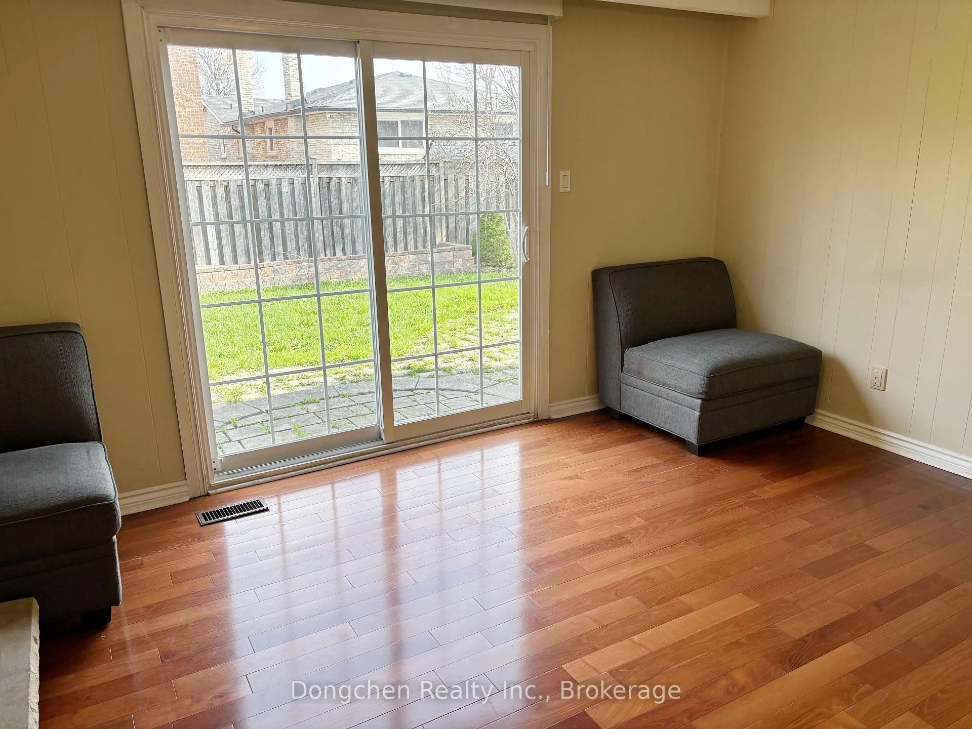 Photo 7 of 6 Simsbury Court, Markham, Milliken Mills West — HOMEH