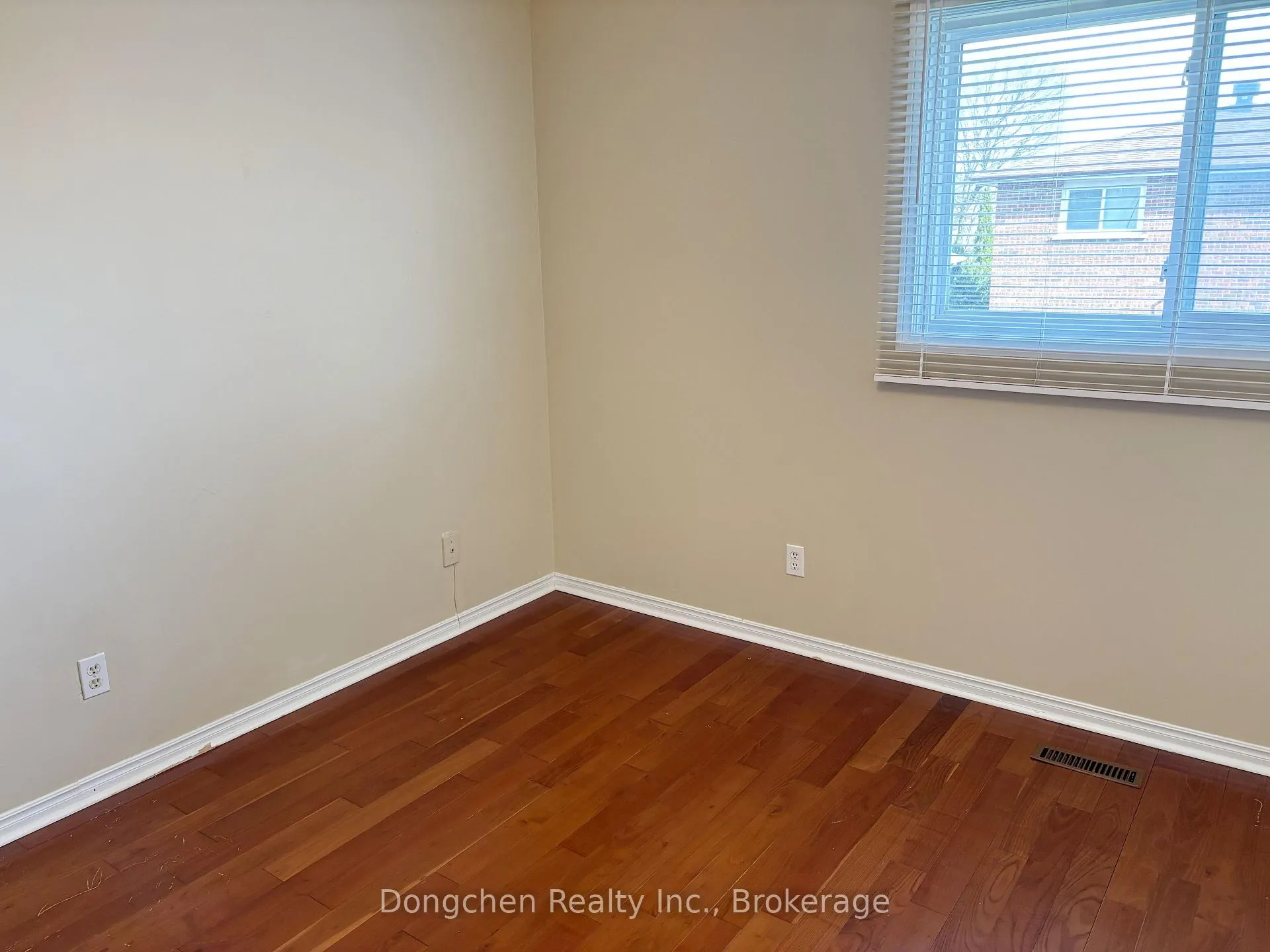 Photo 26 of 6 Simsbury Court, Markham, Milliken Mills West — HOMEH