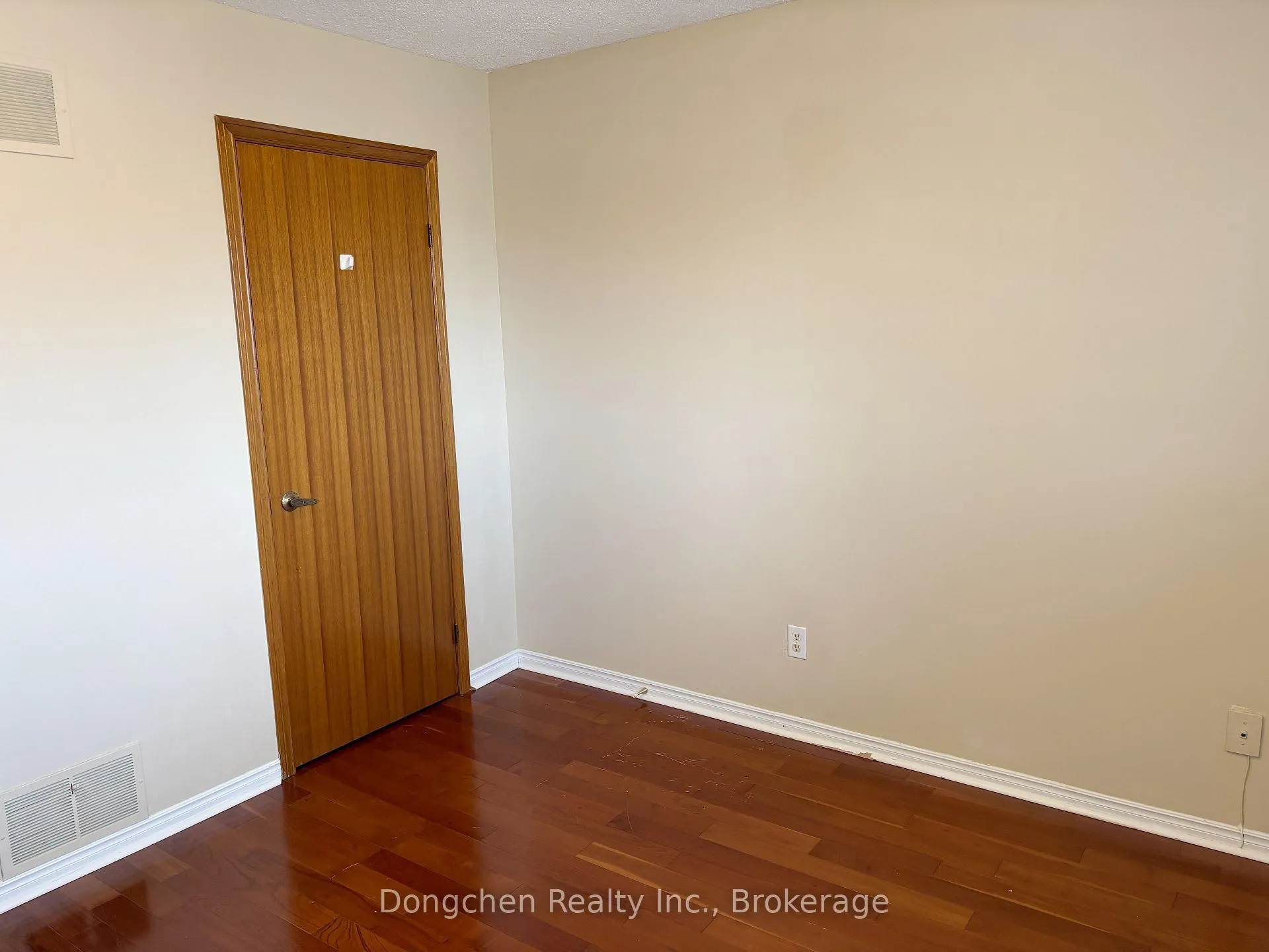 Photo 27 of 6 Simsbury Court, Markham, Milliken Mills West — HOMEH