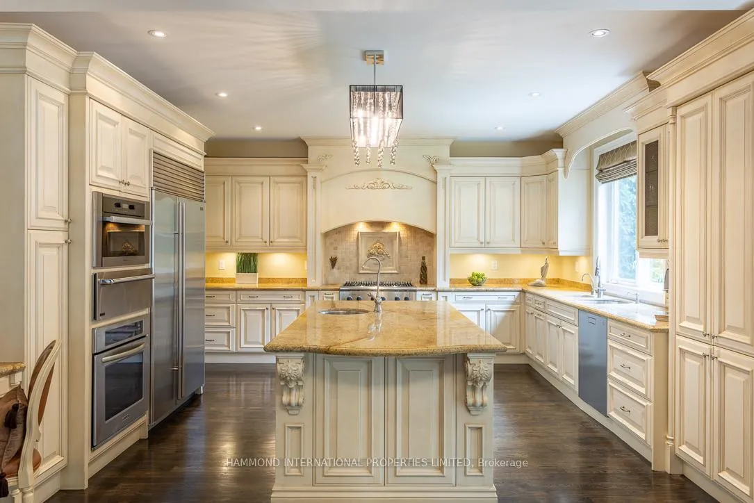 Photo 11 of 1 Sanibel Crescent, Vaughan, Uplands — HOMEH