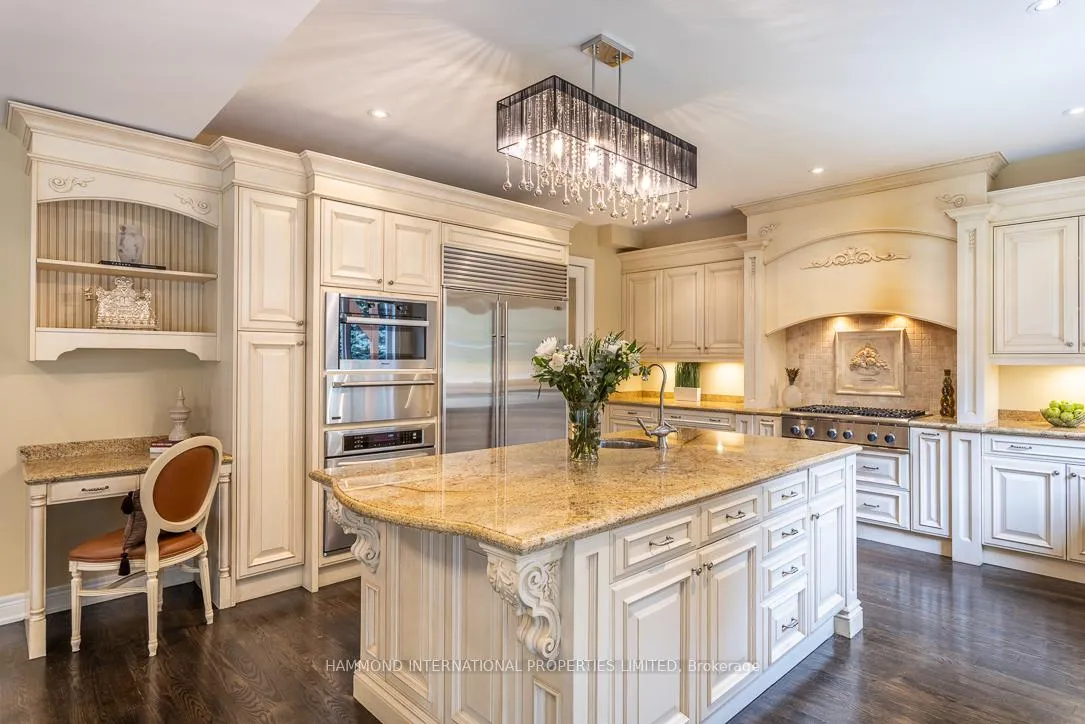 Photo 12 of 1 Sanibel Crescent, Vaughan, Uplands — HOMEH