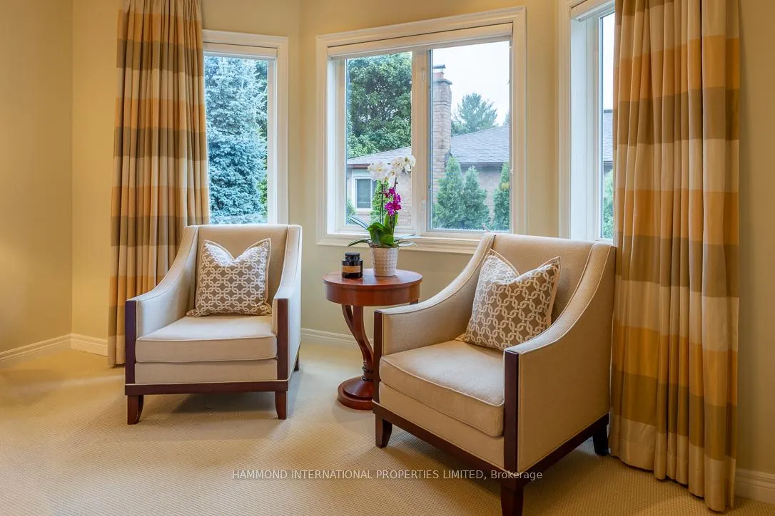 Photo 18 of 1 Sanibel Crescent, Vaughan, Uplands — HOMEH