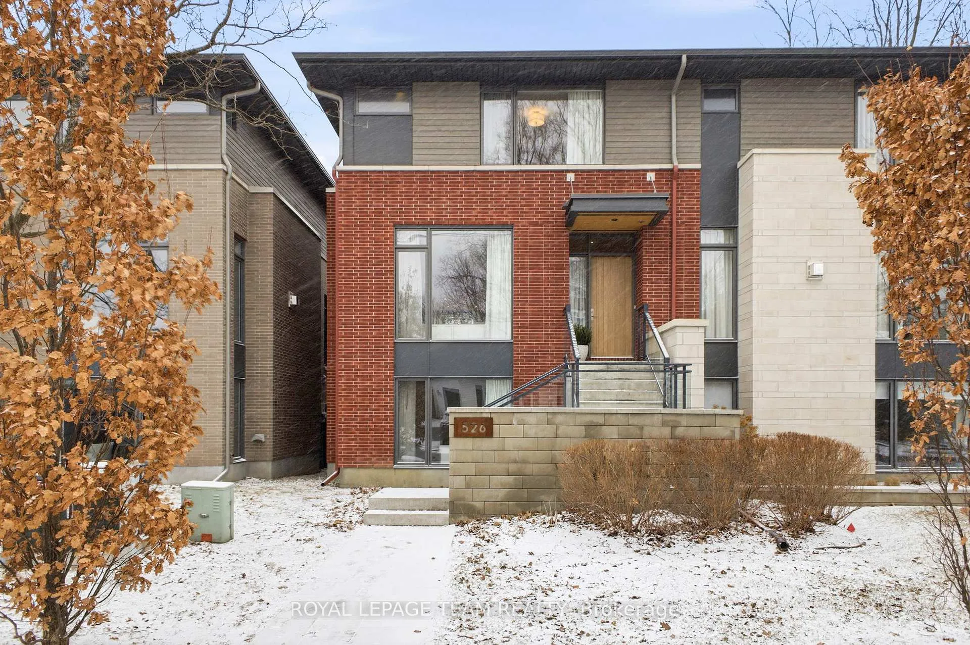 Front of 526 Edison Avenue