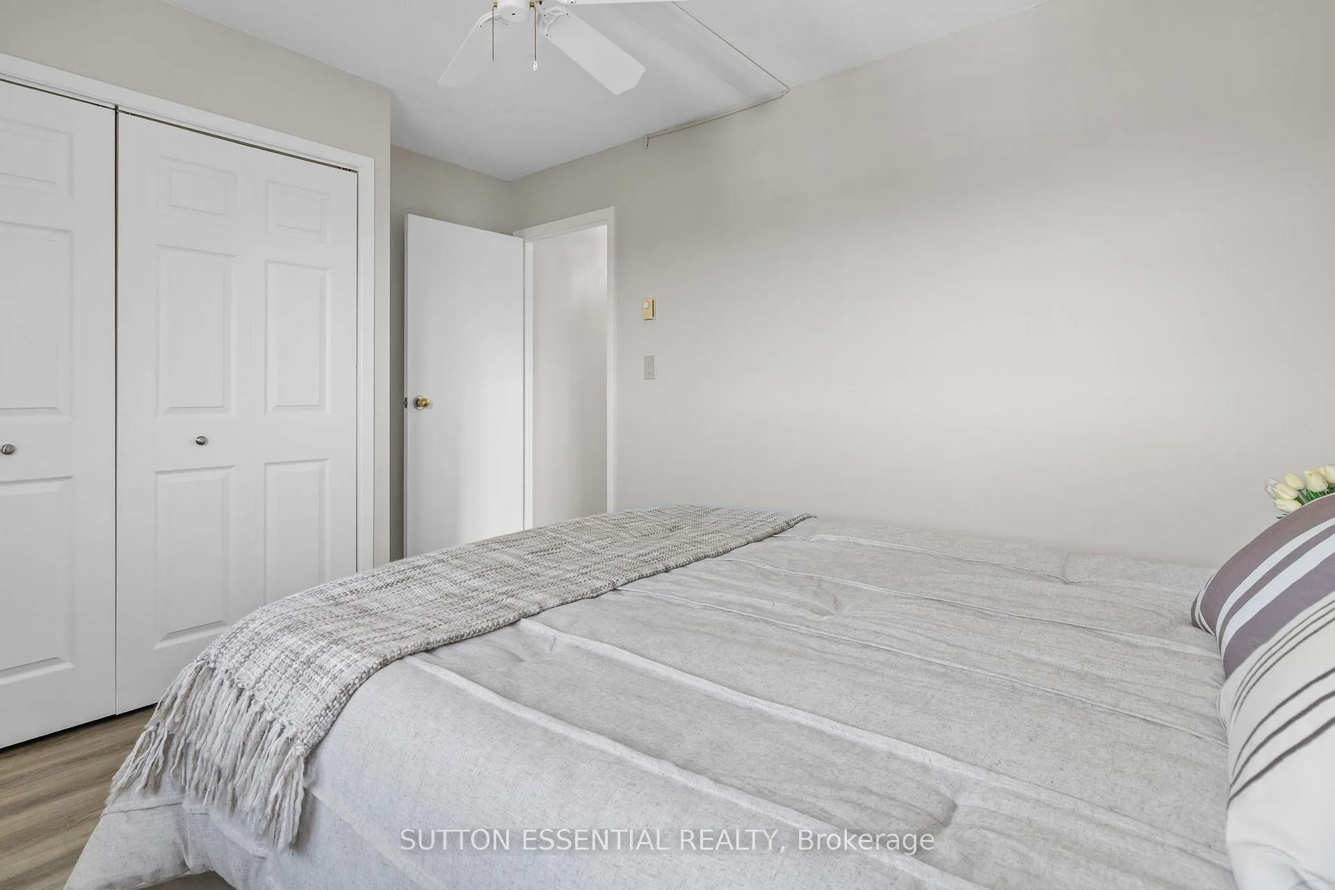 Photo 23 of Unit 404, 95 Windsor Drive, Brockville — HOMEH
