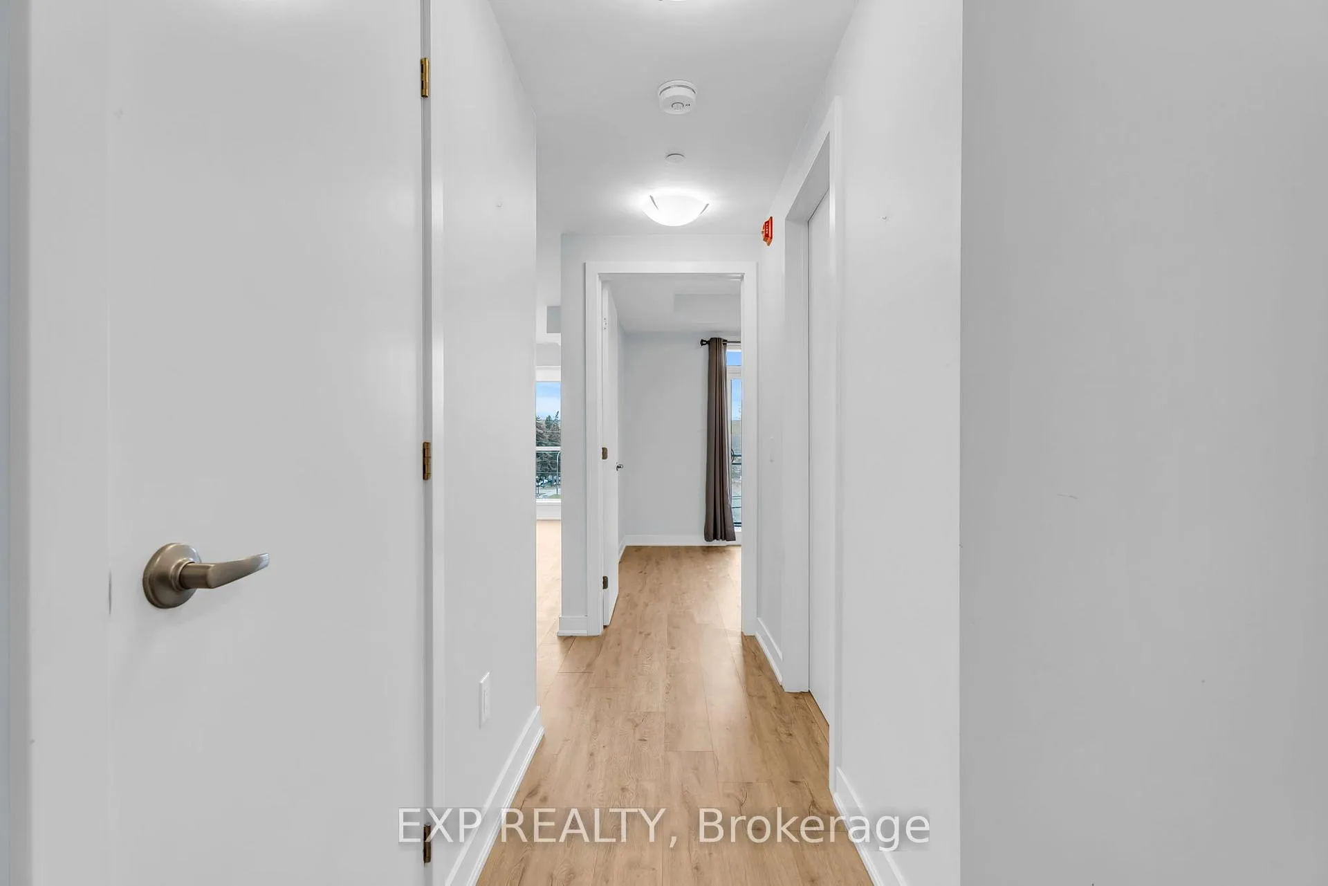 Photo 5 of Unit 302, 340 Plains Road E, Burlington, LaSalle — HOMEH