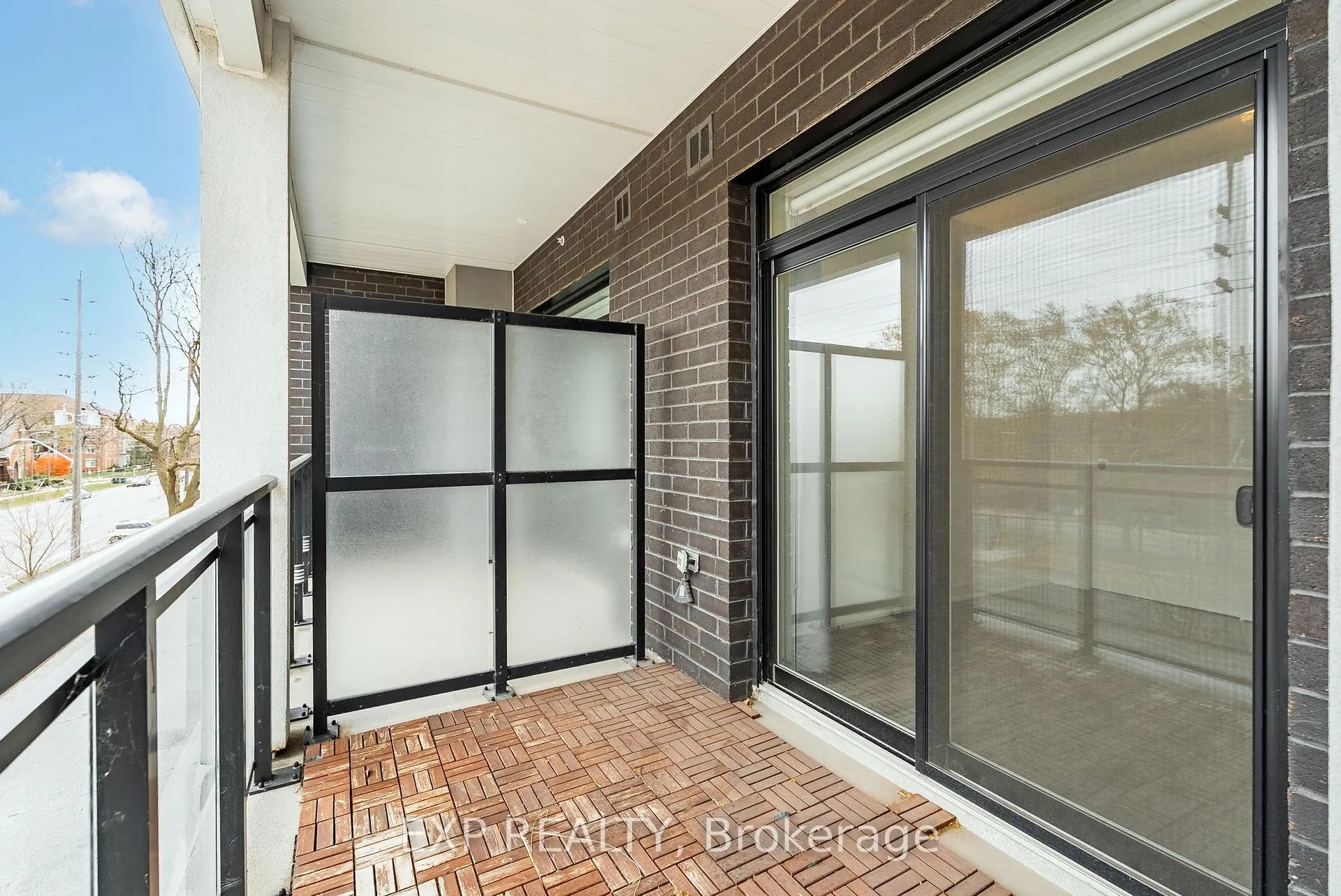 Photo 23 of Unit 302, 340 Plains Road E, Burlington, LaSalle — HOMEH