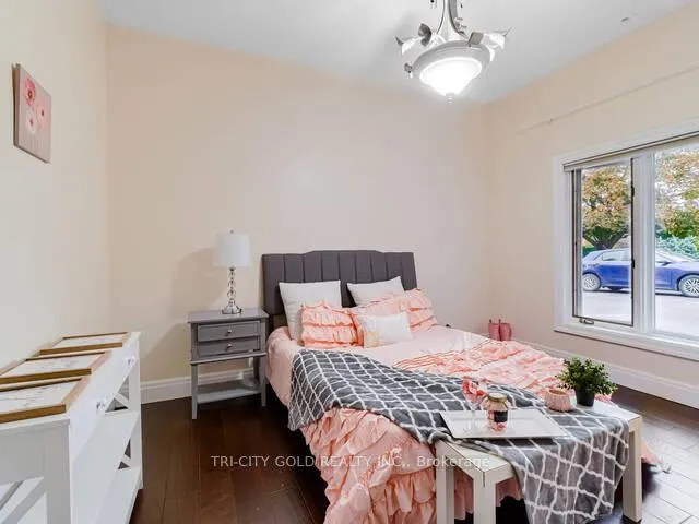 Photo 28 of 16 Ochs Drive, Puslinch, Morriston — HOMEH