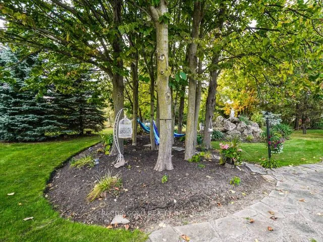 Photo 45 of 16 Ochs Drive, Puslinch, Morriston — HOMEH