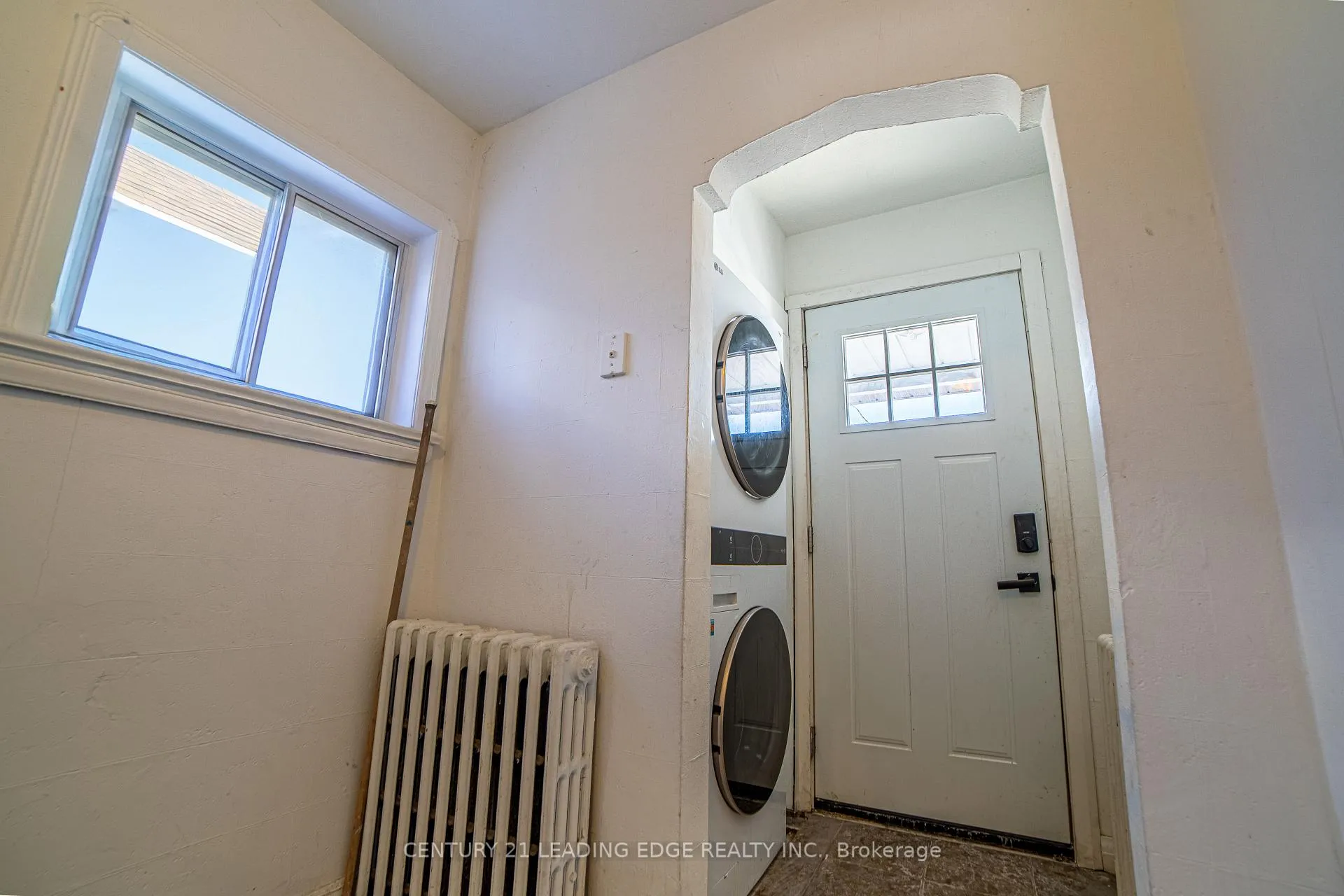 Photo 8 of 500 Caledonia Road, Toronto, Caledonia-Fairbank — HOMEH
