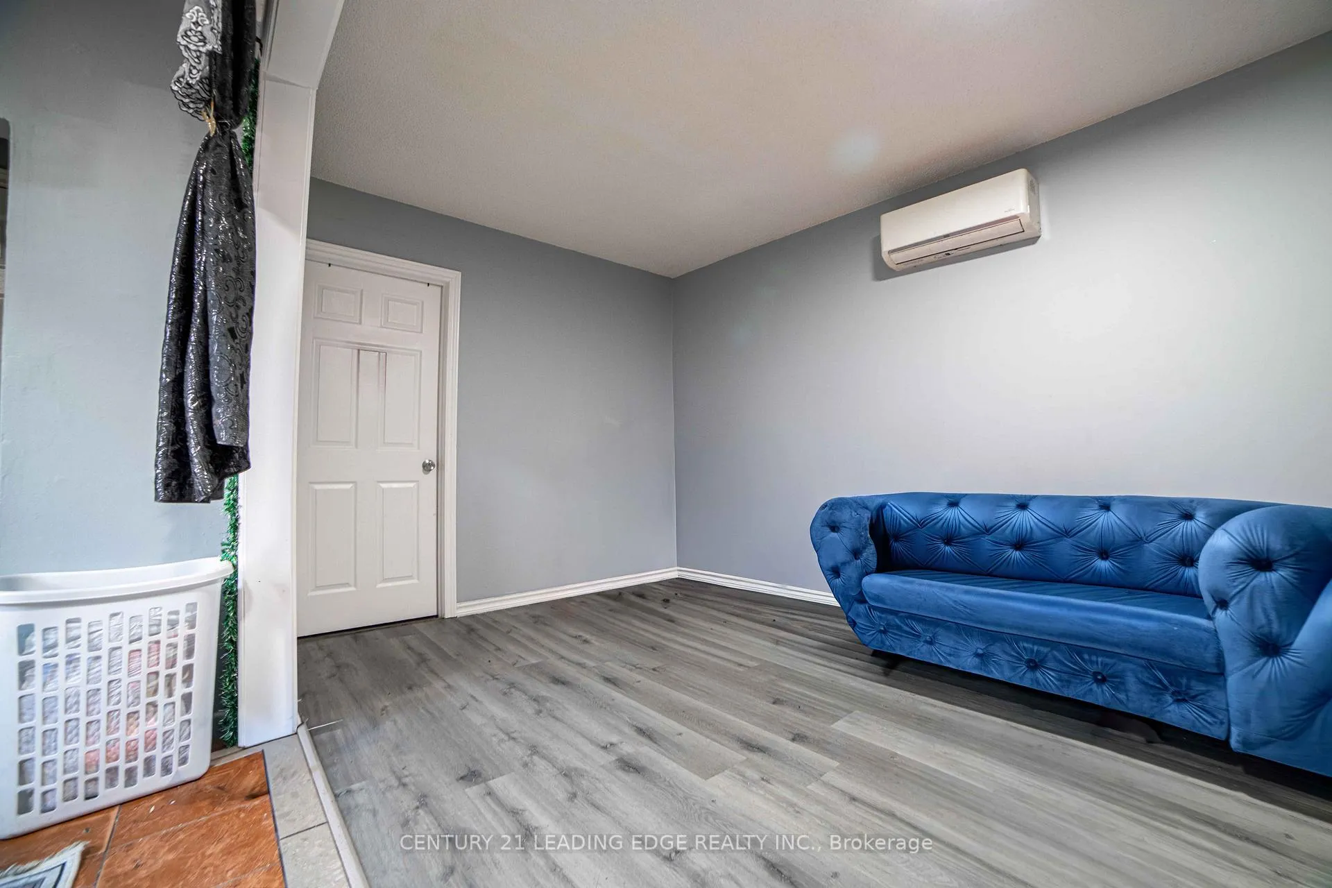 Photo 10 of 500 Caledonia Road, Toronto, Caledonia-Fairbank — HOMEH