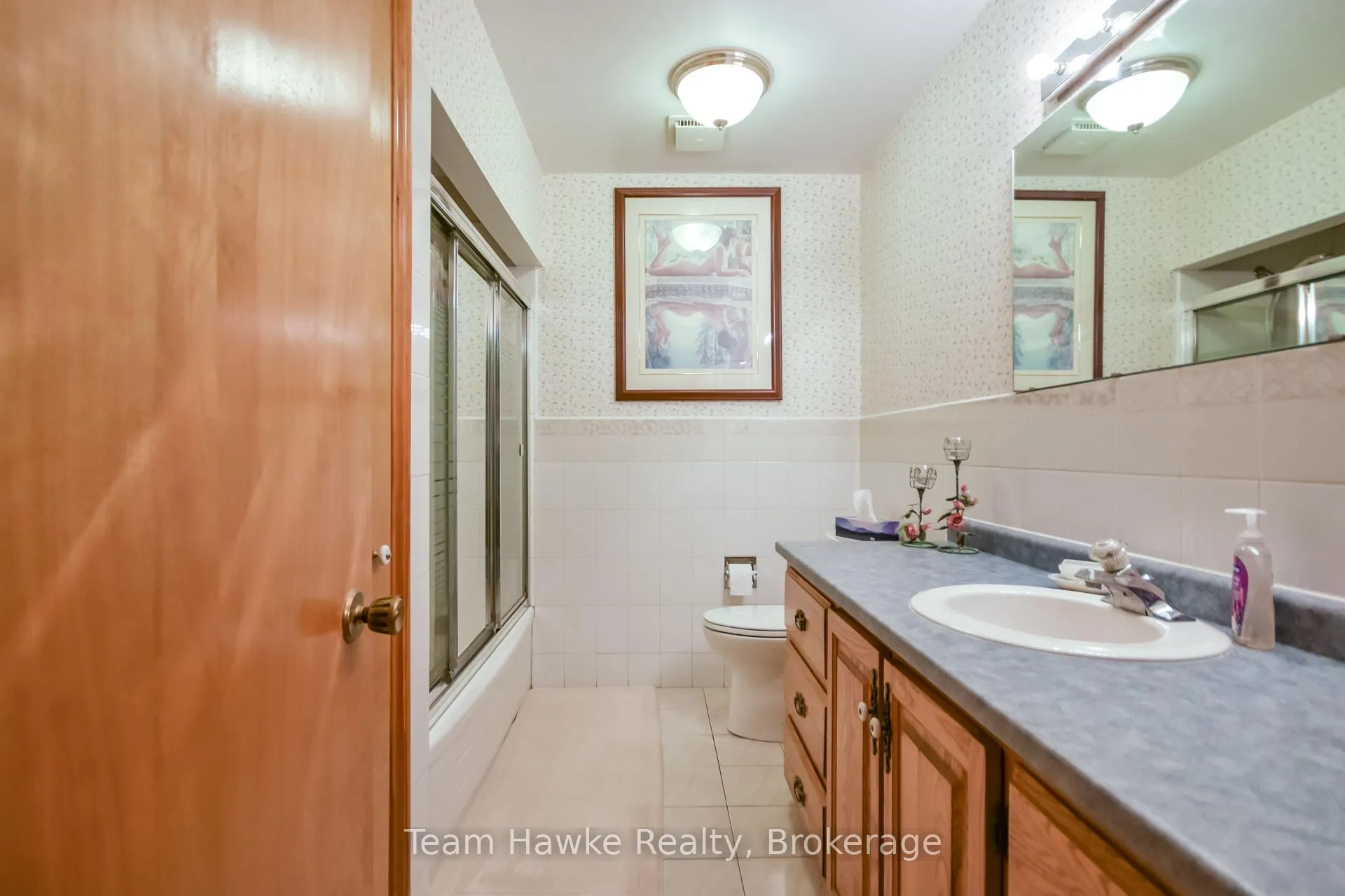 Photo 26 of 35 Brule Street, Penetanguishene — HOMEH
