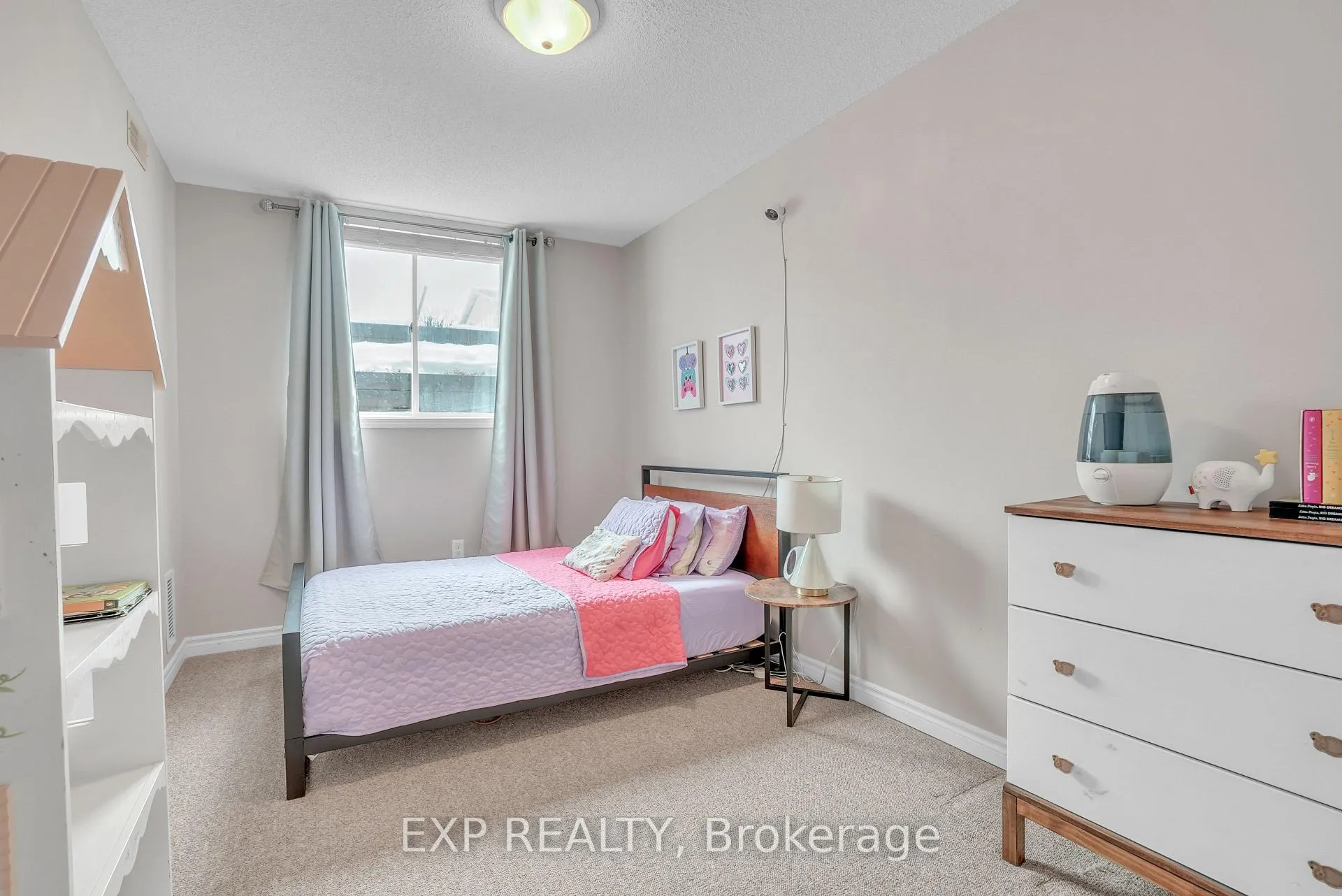 Photo 18 of Unit 8, 141 Sydenham Wells, Barrie, Georgian Drive — HOMEH