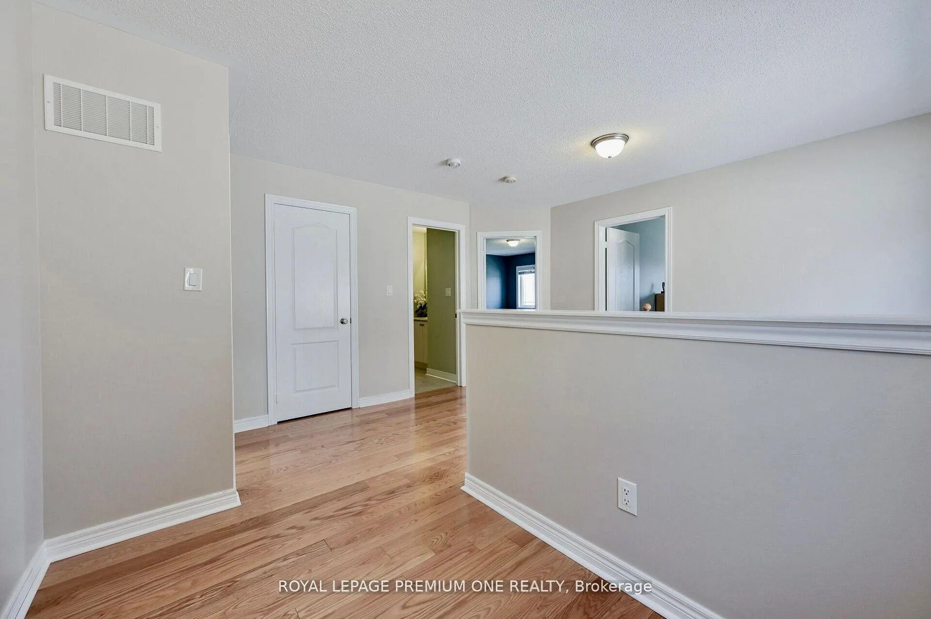 Photo 26 of 166 Sharpe Crescent, New Tecumseth, Tottenham — HOMEH