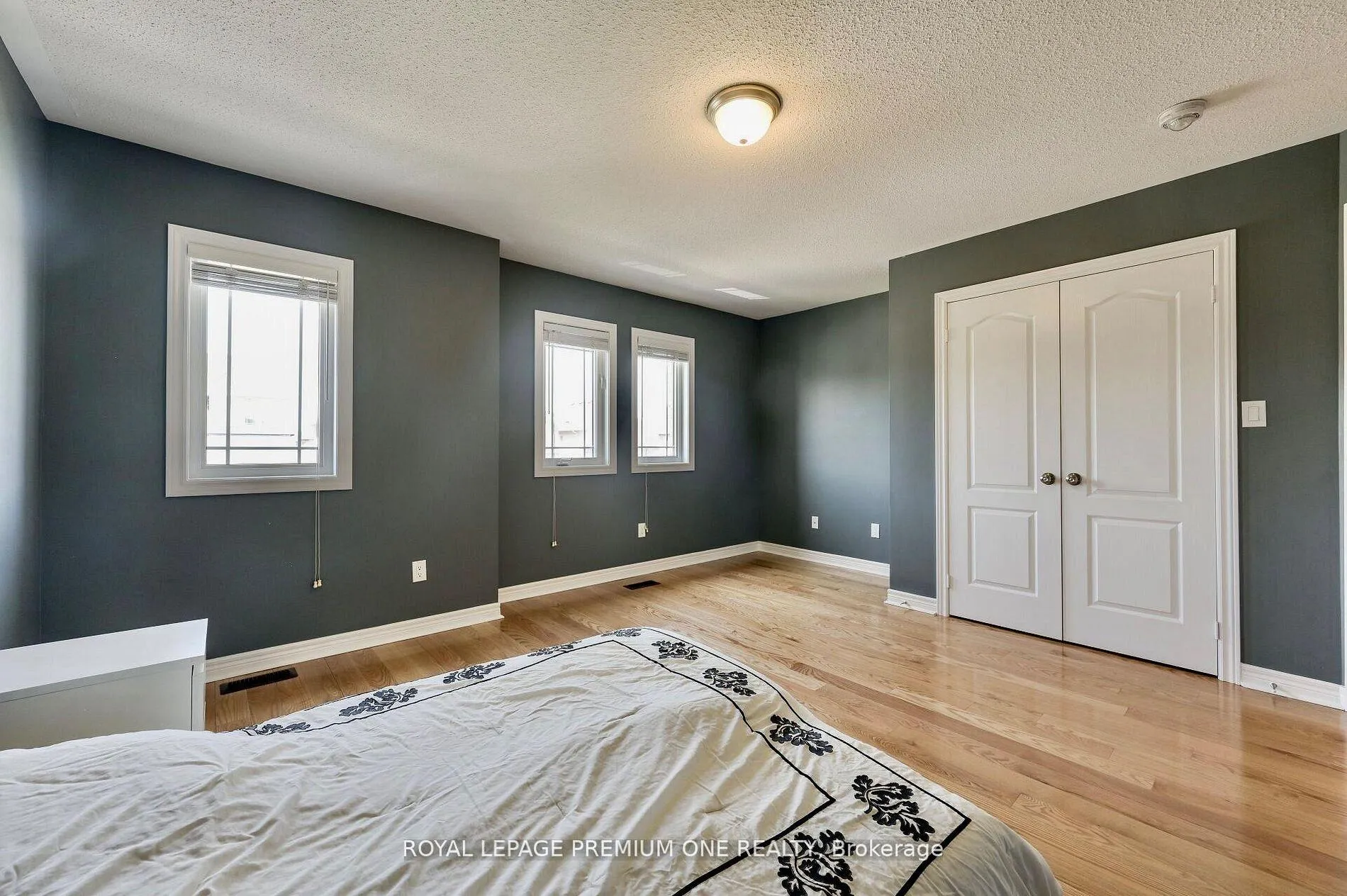 Photo 34 of 166 Sharpe Crescent, New Tecumseth, Tottenham — HOMEH