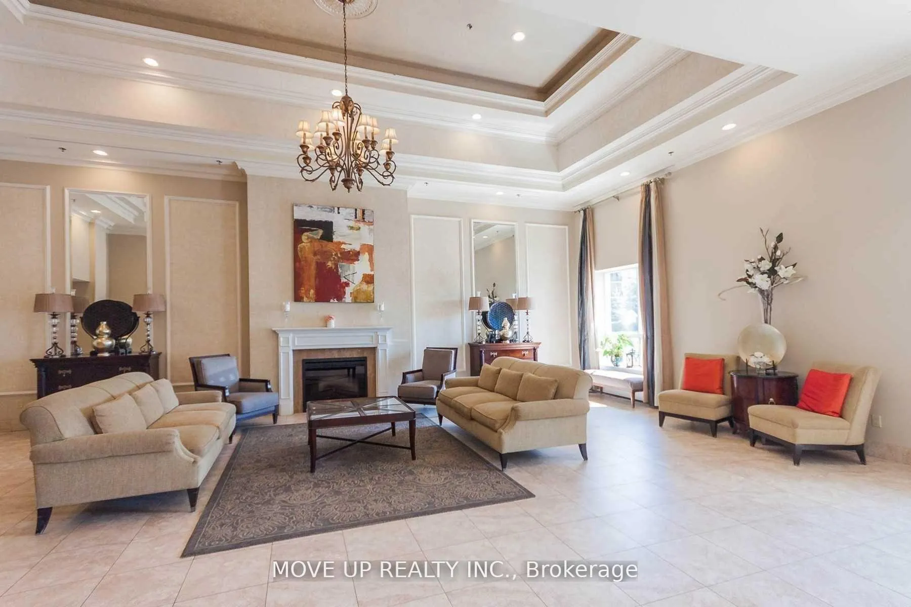 Photo 3 of Unit 413, 8 Maison Parc Court, Vaughan, Lakeview Estates — HOMEH