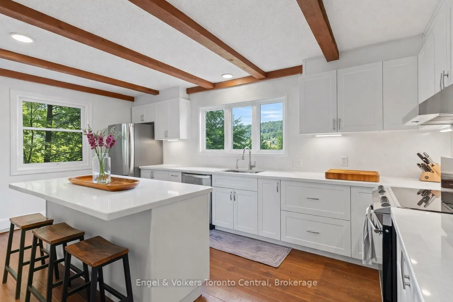 Photo 8 of 435 4TH Avenue W, Owen Sound — HOMEH