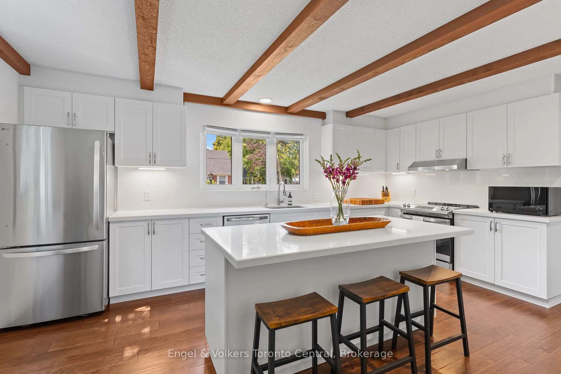 Photo 11 of 435 4TH Avenue W, Owen Sound — HOMEH