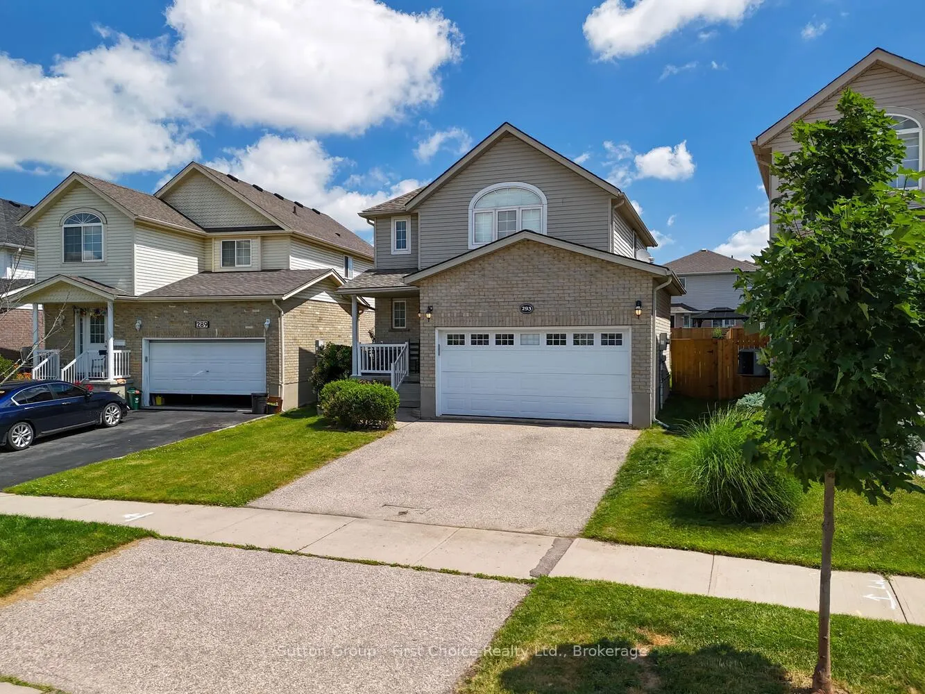 Photo 3 of 293 Huck Crescent, Kitchener — HOMEH