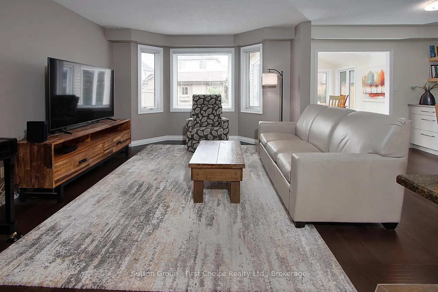 Photo 8 of 293 Huck Crescent, Kitchener — HOMEH