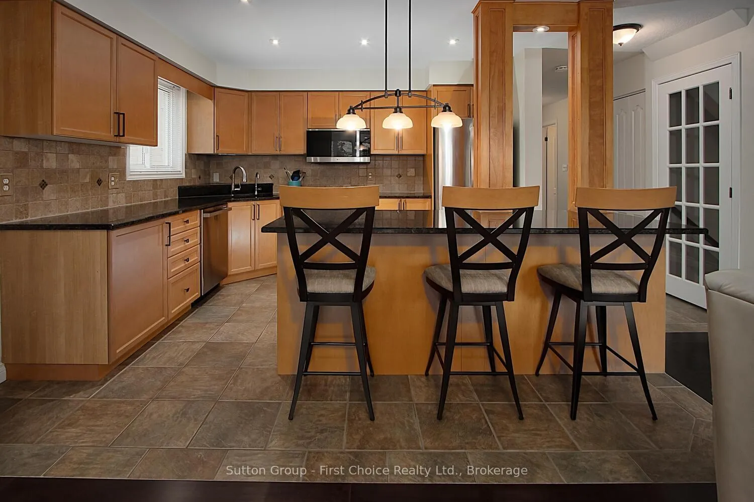 Photo 13 of 293 Huck Crescent, Kitchener — HOMEH