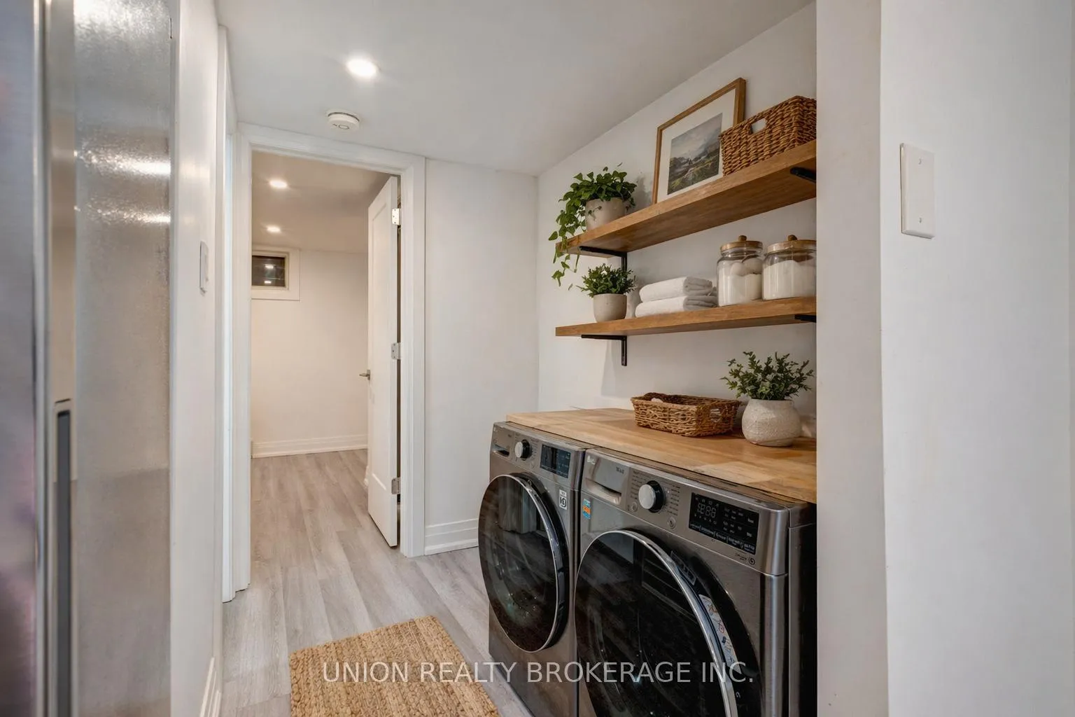 Photo 5 of Unit Lower, 15 Ivy Avenue, Toronto, South Riverdale — HOMEH