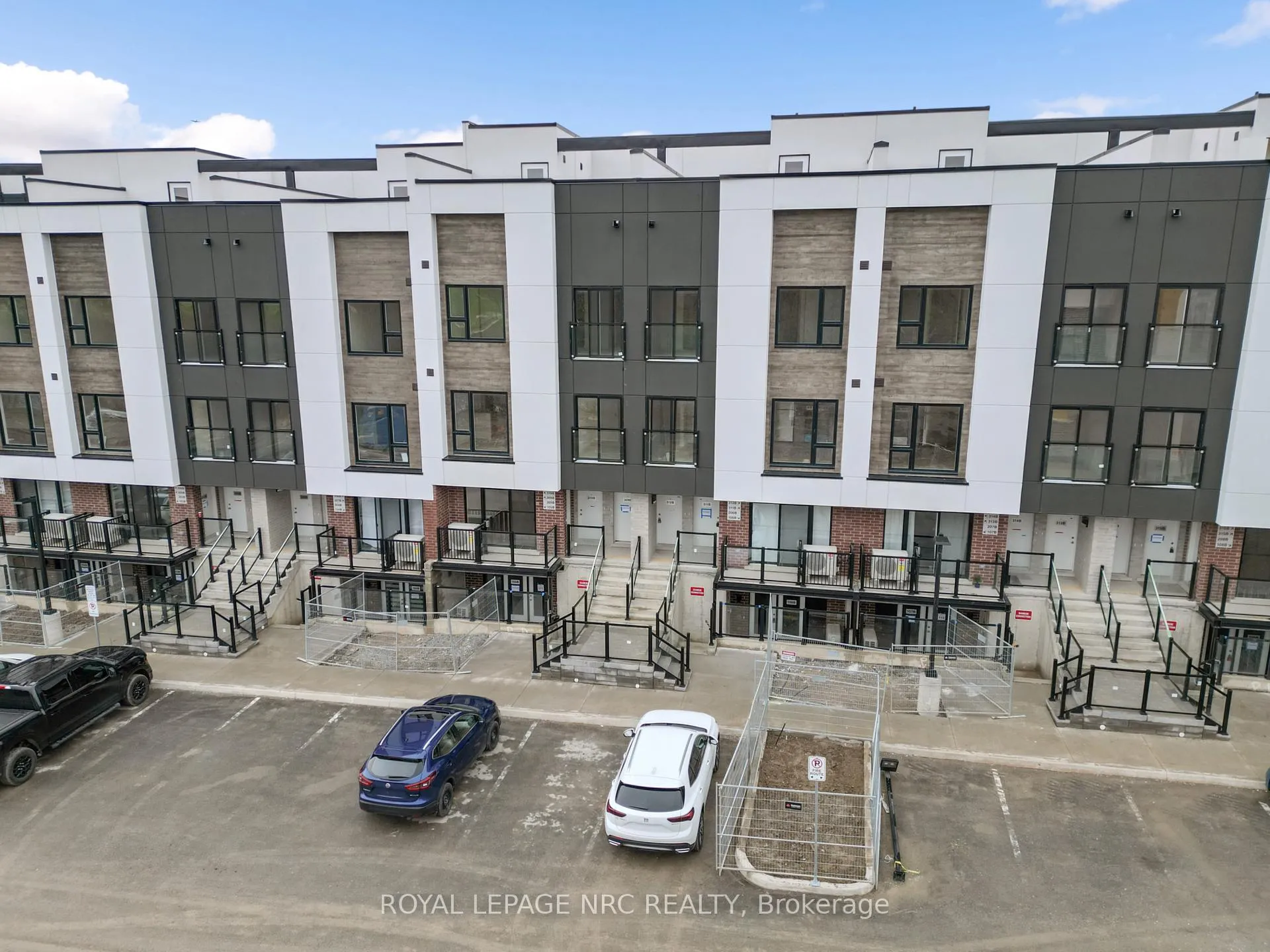 Photo 1 of Unit 312B, 16 Melbourne Avenue, St. Catharines, E. Chester — HOMEH