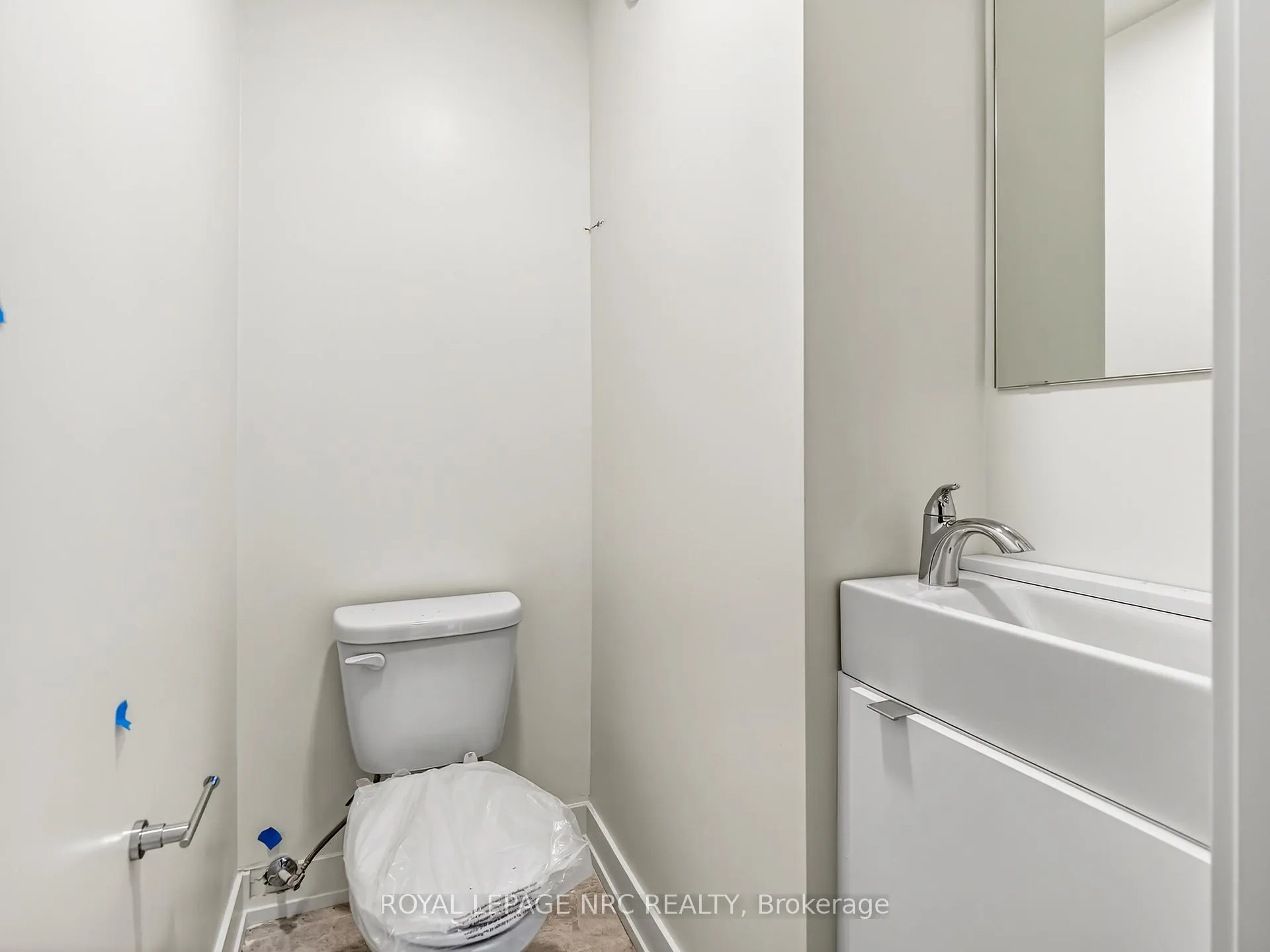 Photo 9 of Unit 312B, 16 Melbourne Avenue, St. Catharines, E. Chester — HOMEH