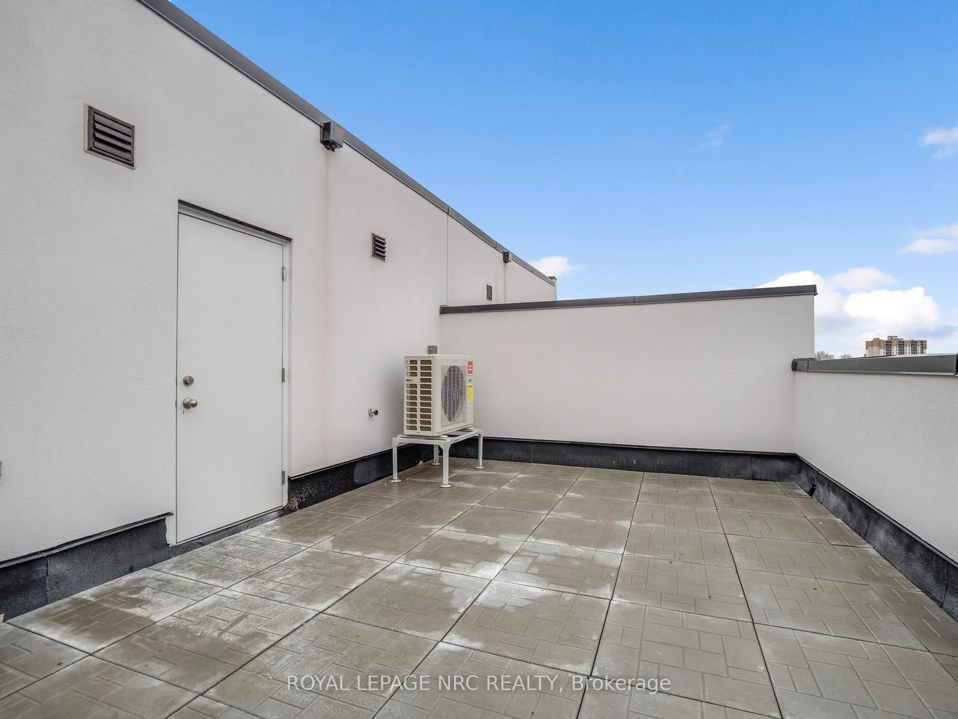 Photo 17 of Unit 312B, 16 Melbourne Avenue, St. Catharines, E. Chester — HOMEH