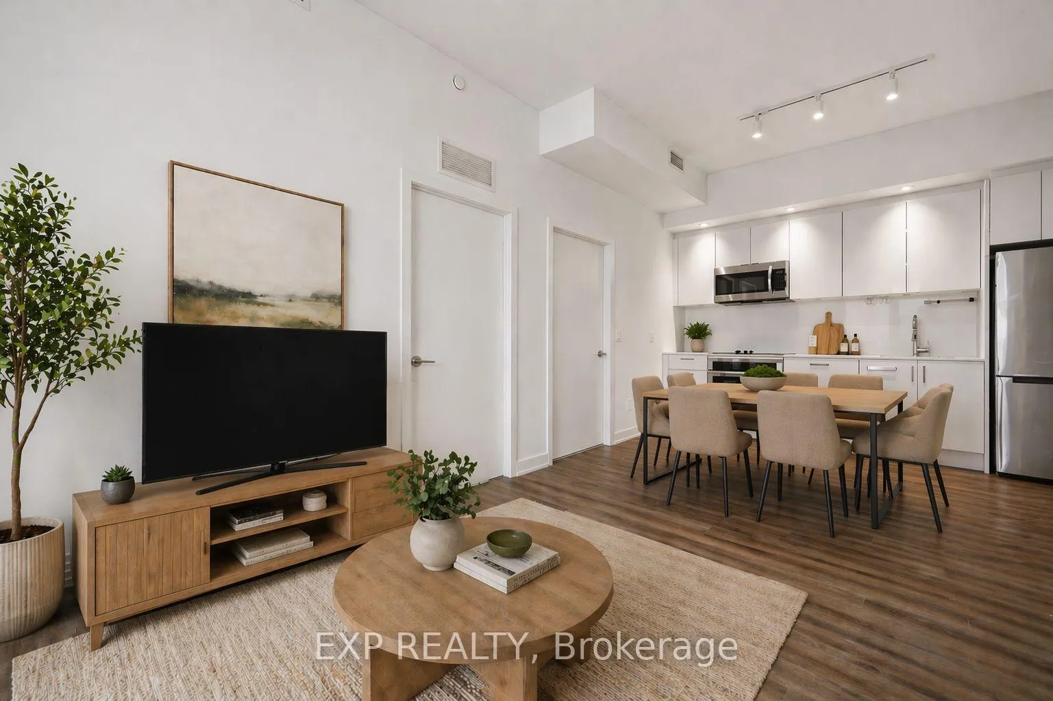 Photo 5 of Unit 3202, 1928 Lake Shore Boulevard W, Toronto, South Parkdale — HOMEH